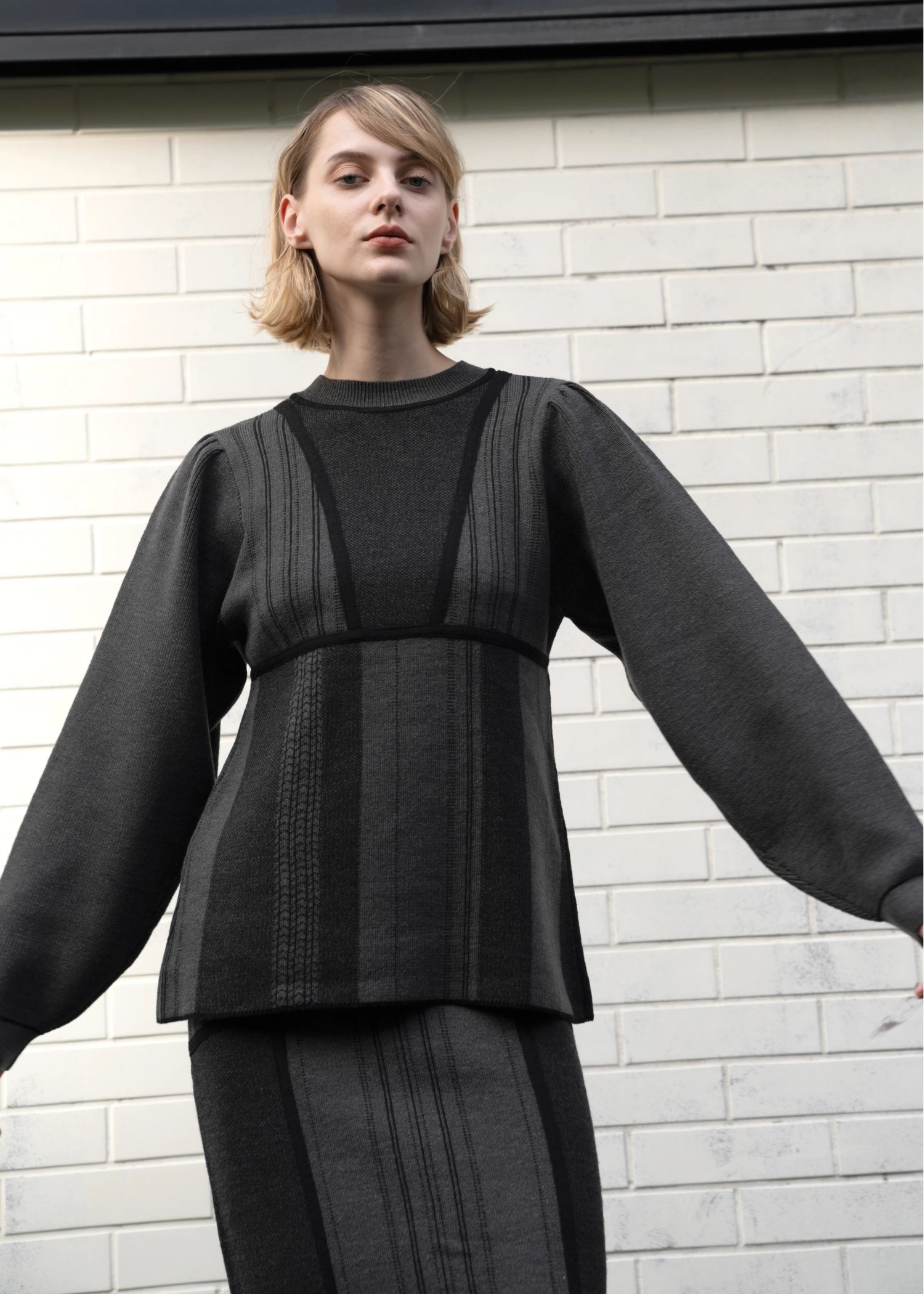 jacquard undulate placement knit