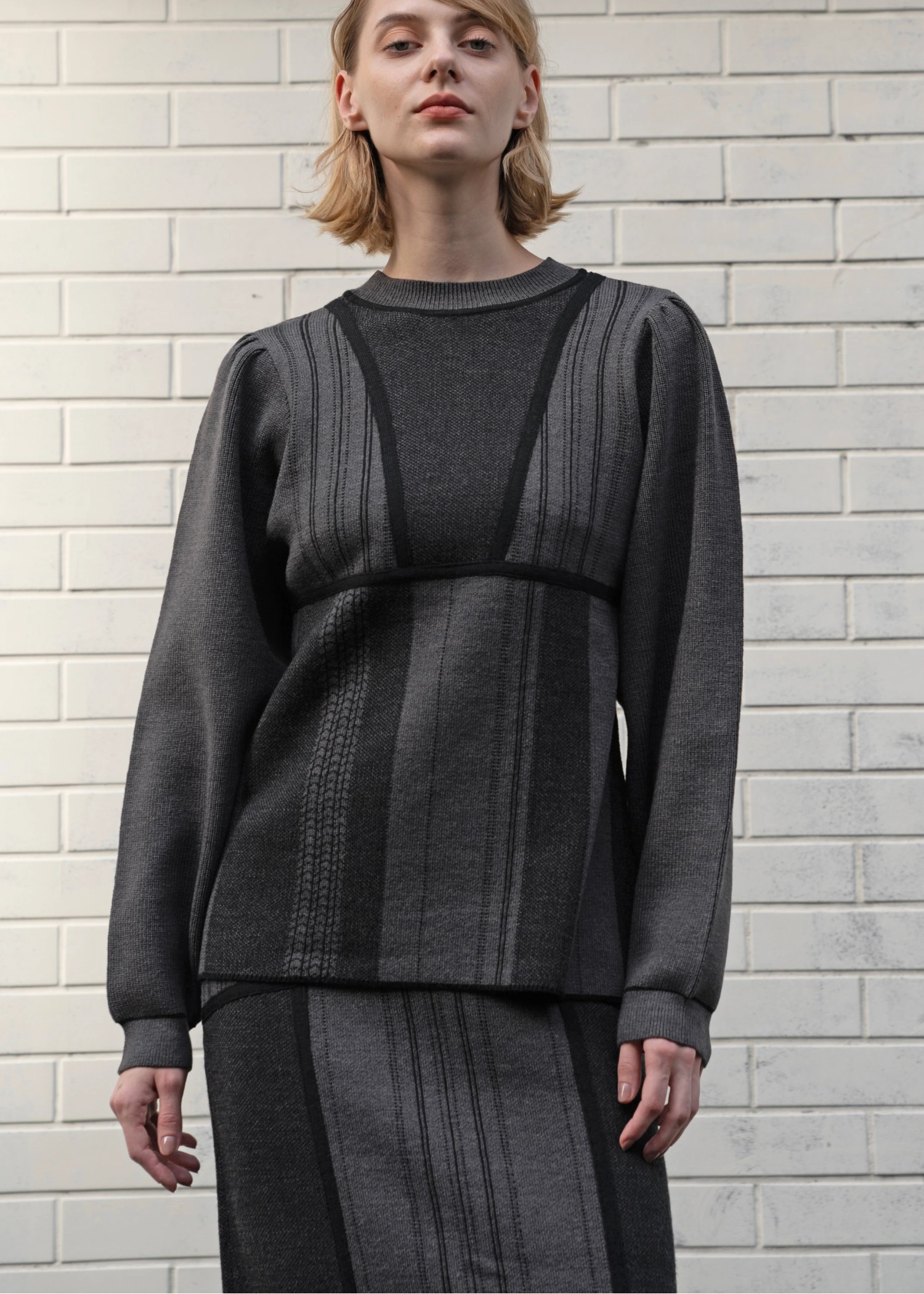 jacquard undulate placement knit