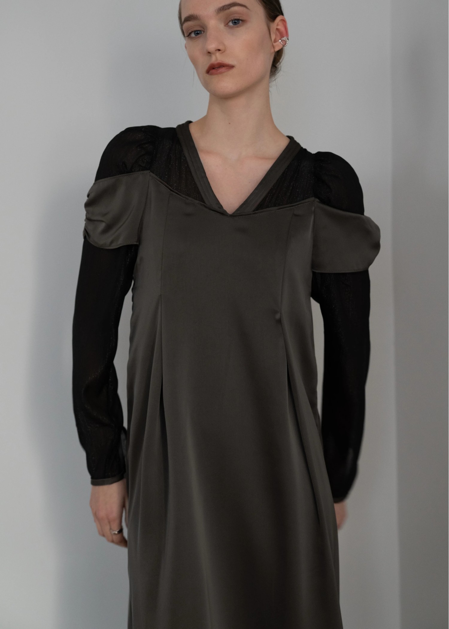 sheer sleeve layered like mat satin OP
