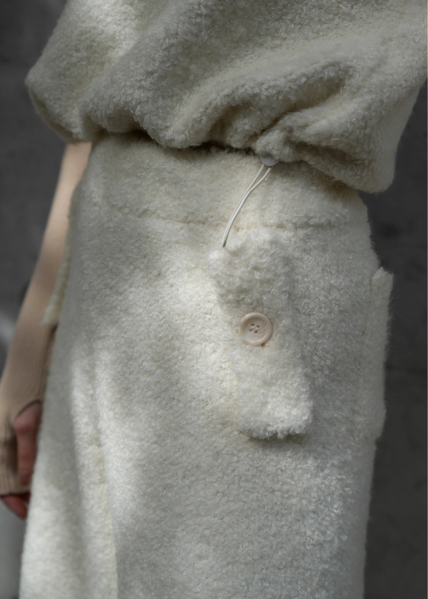 hem drawstring poodle yarn knit PT