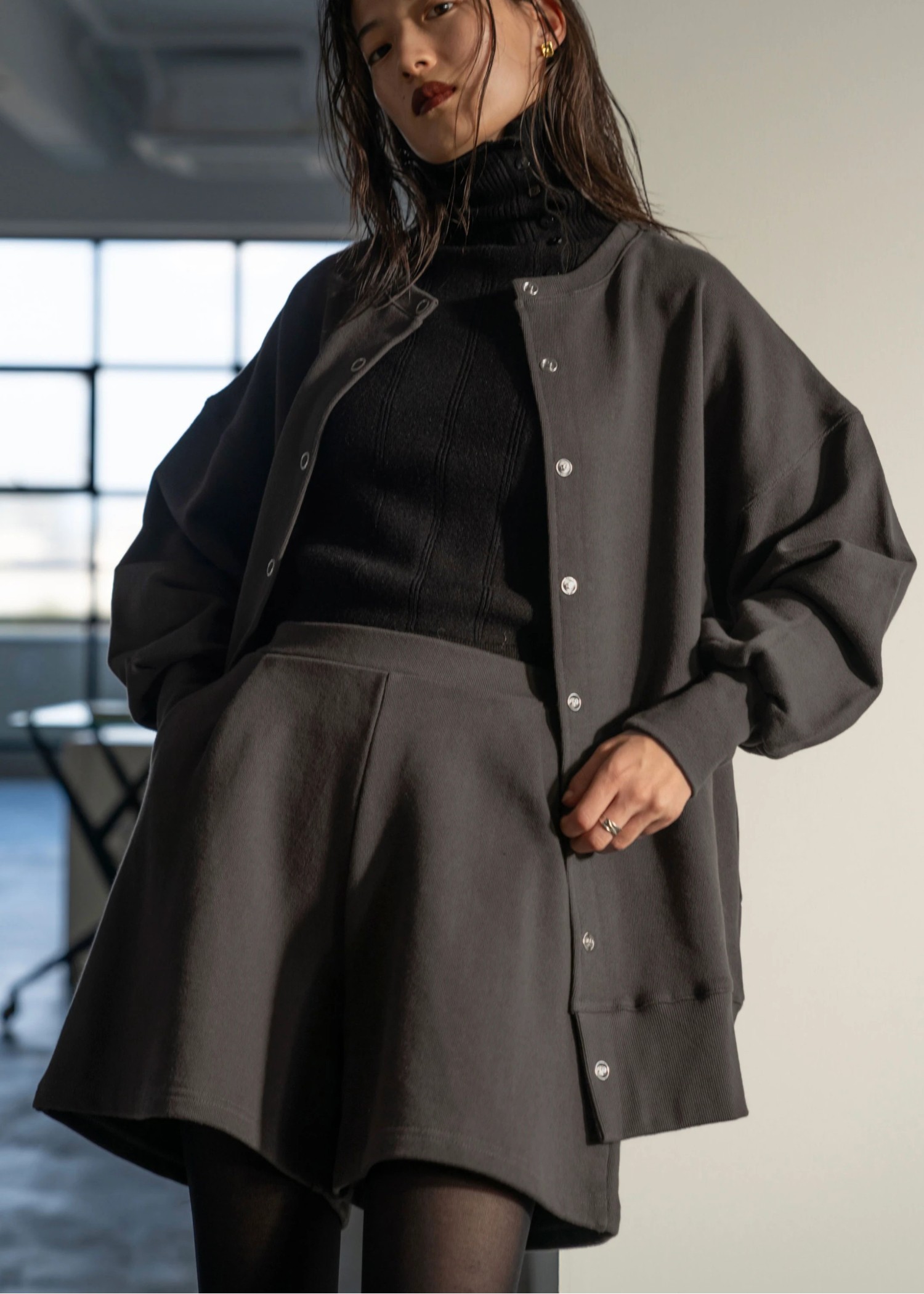 front tuck relax sweat short PT