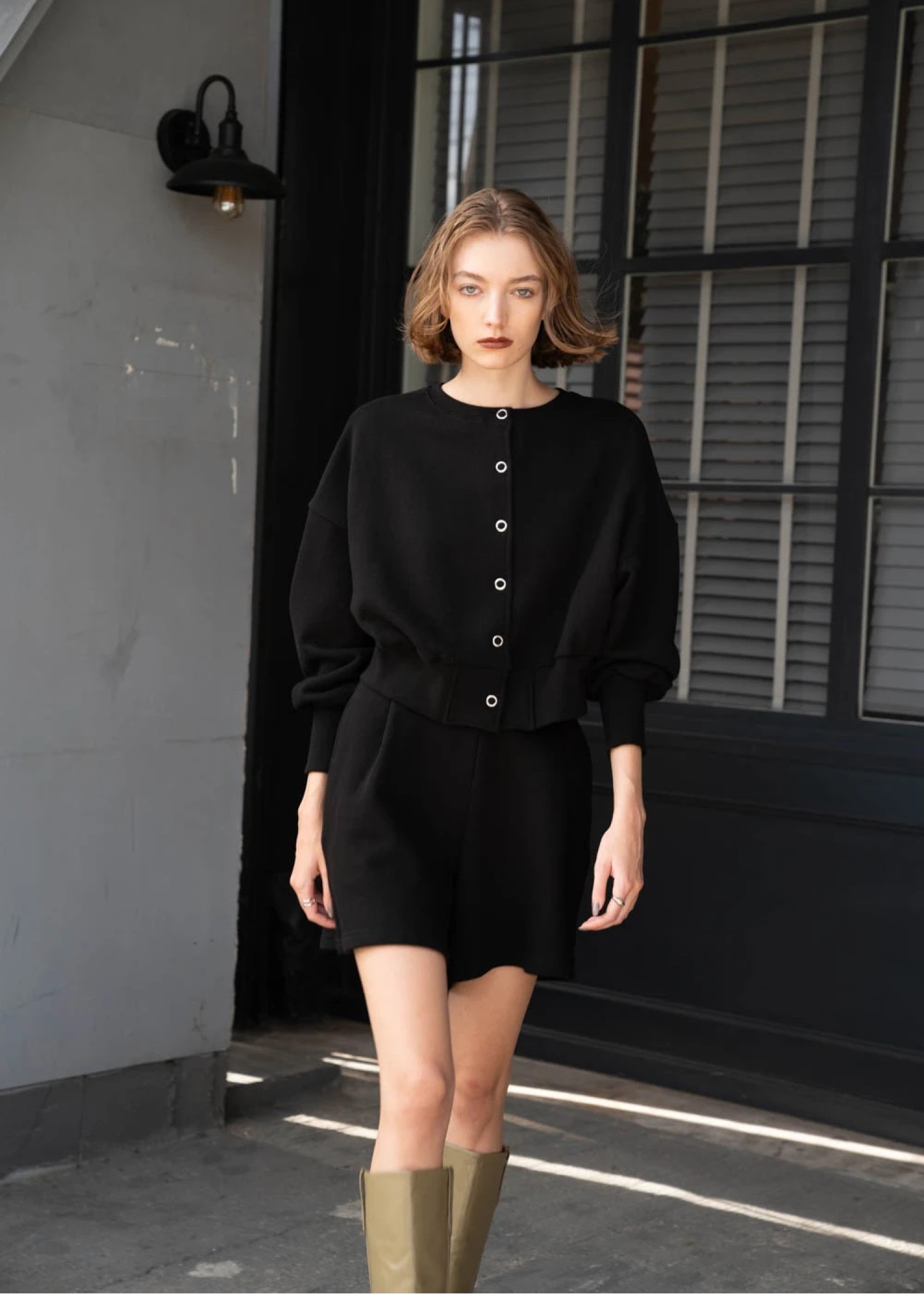 front tuck relax sweat short PT