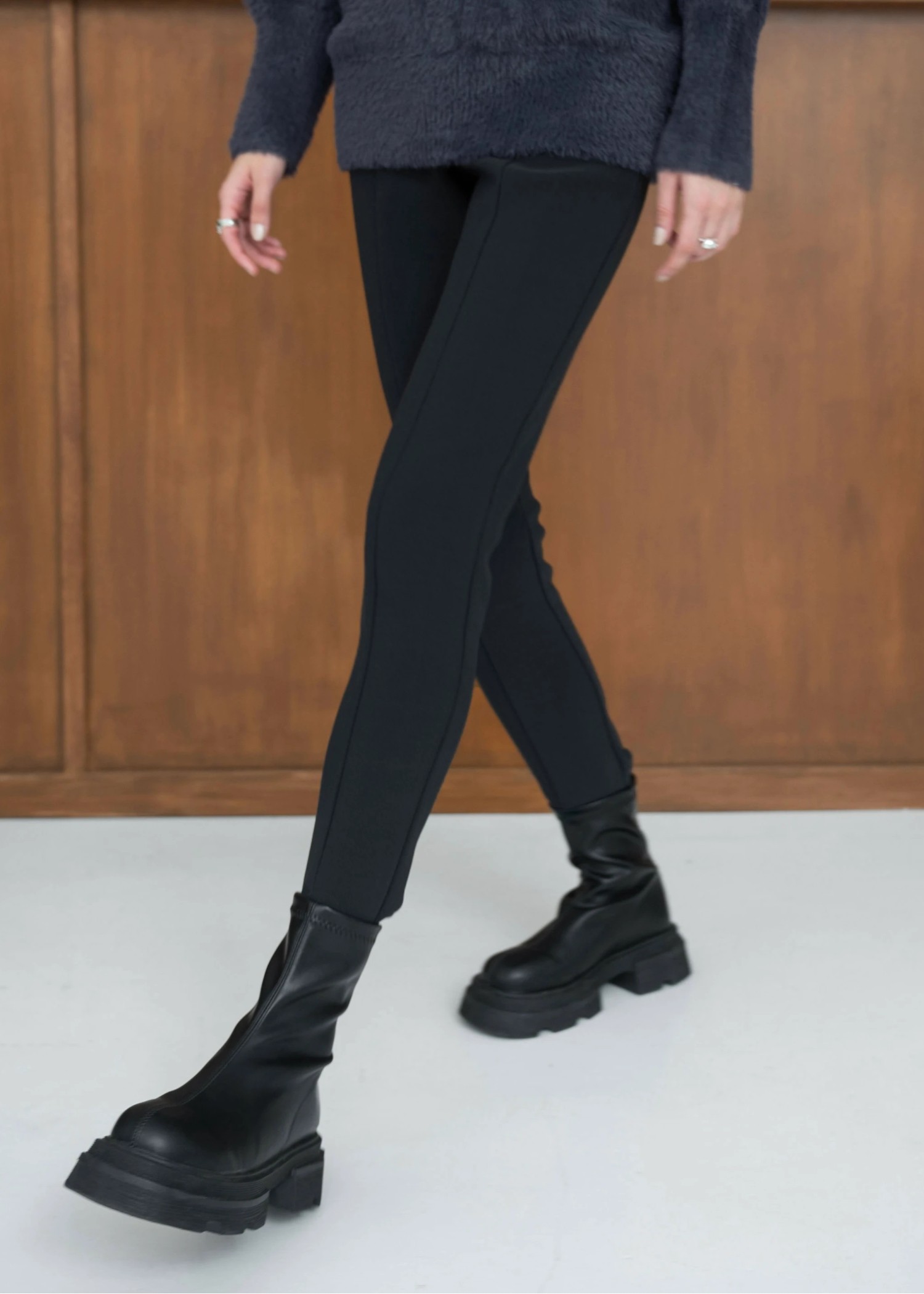 raised back stirrup leggings