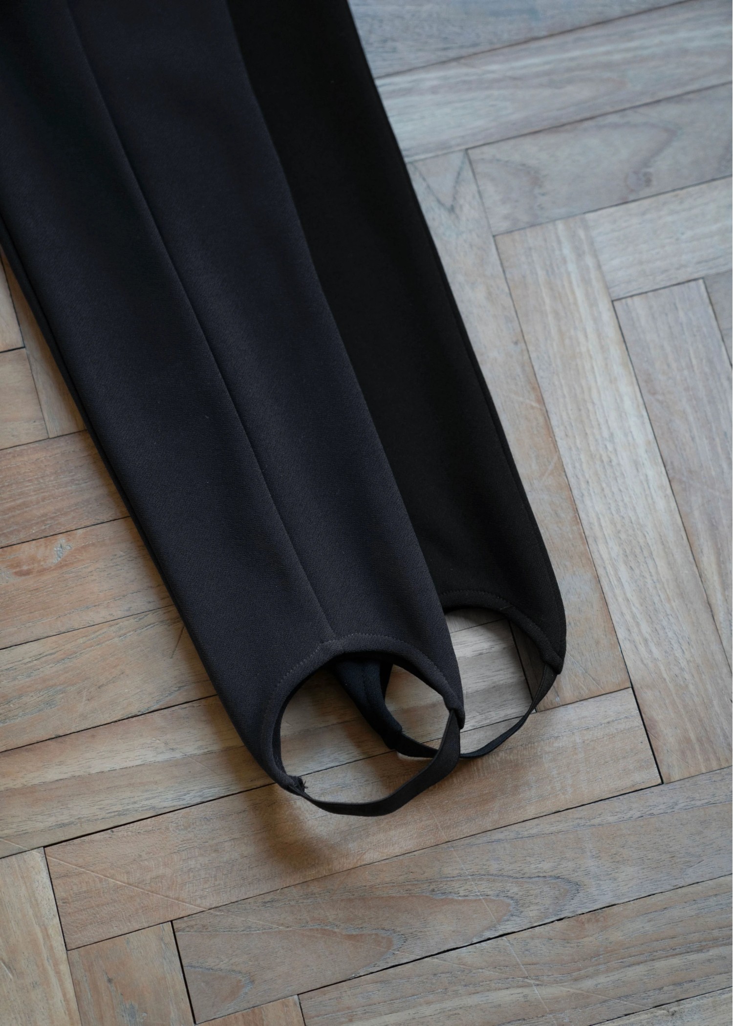 raised back stirrup leggings