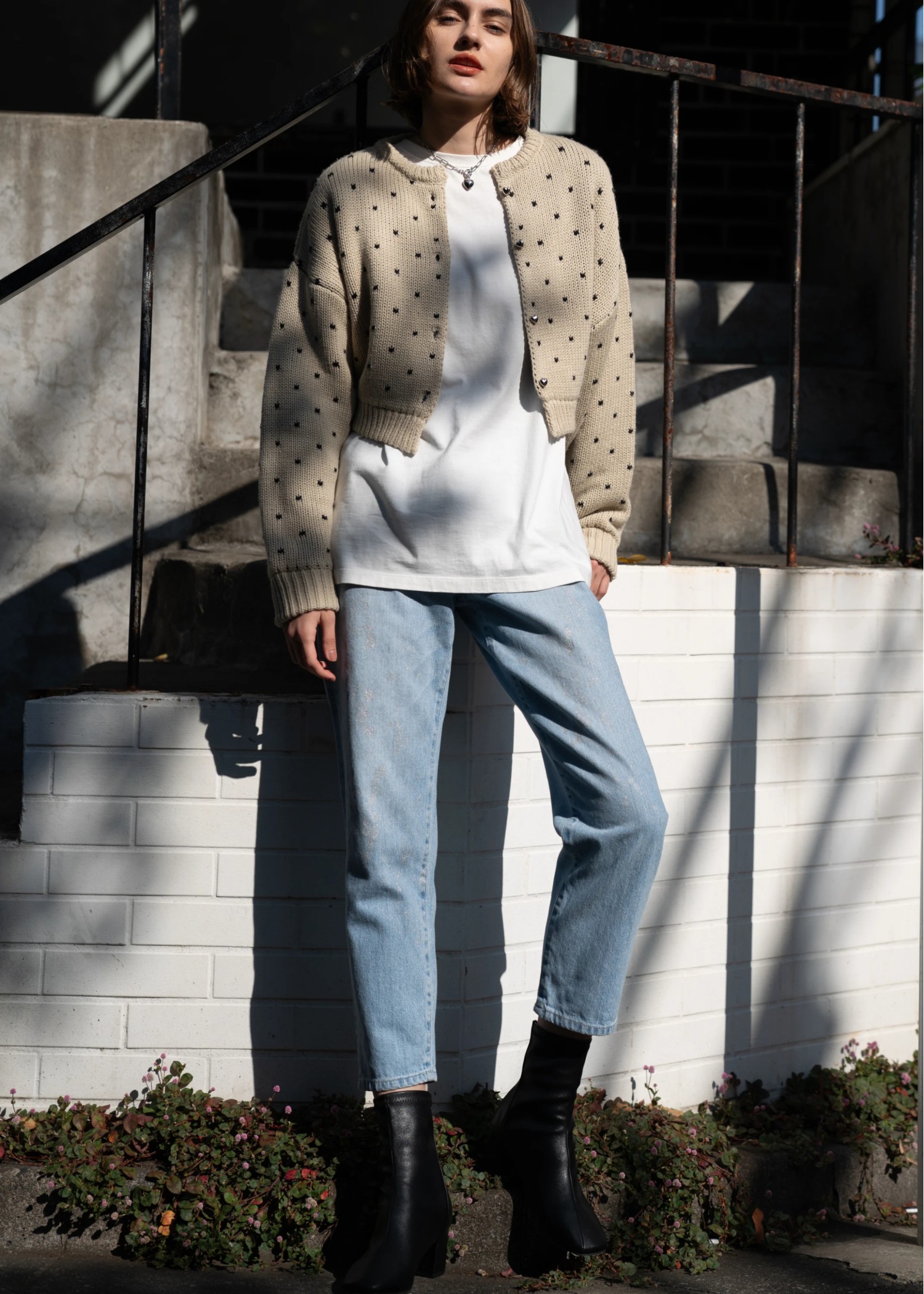 front curve stitch boots