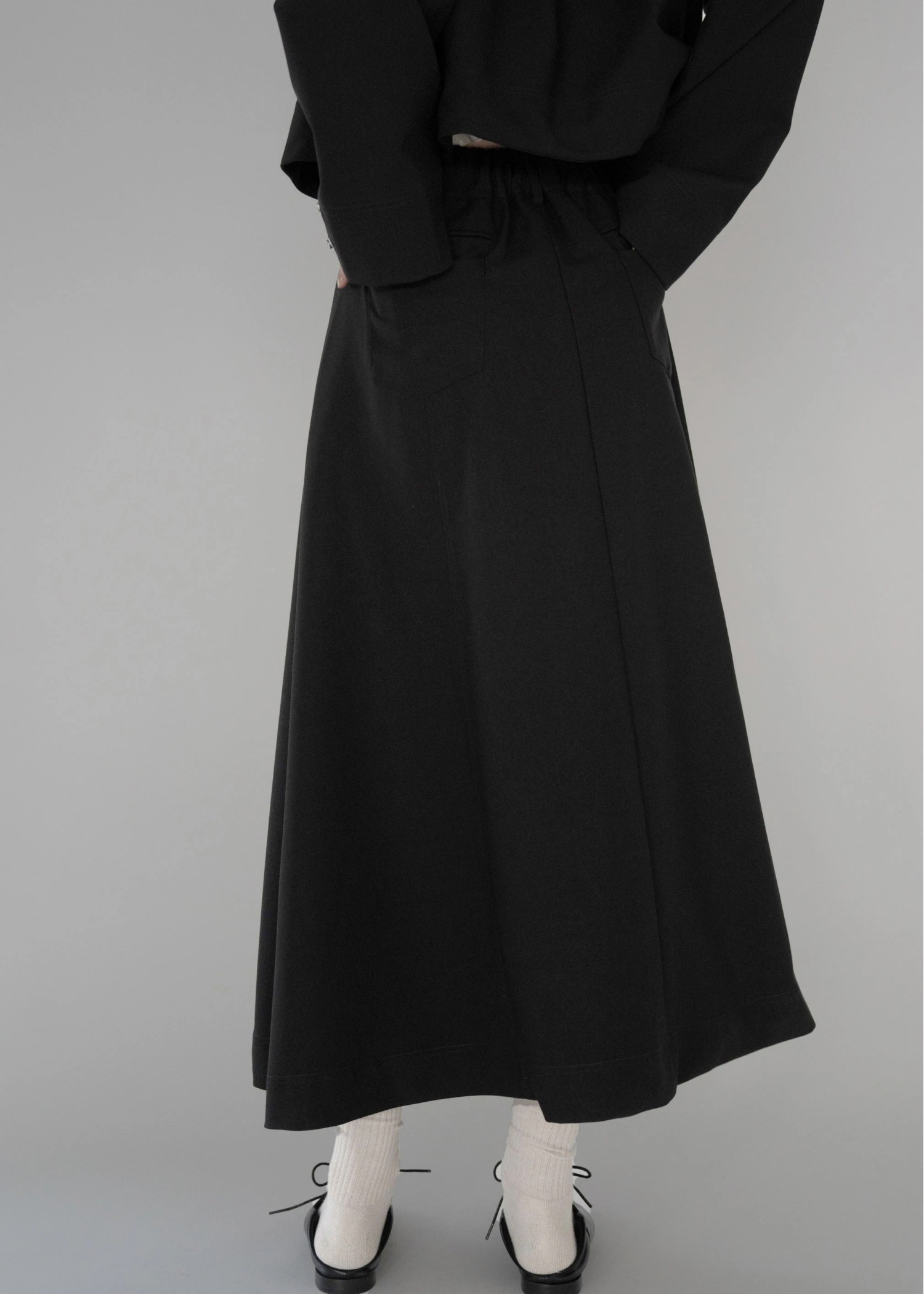 generous panel flare carsey SK