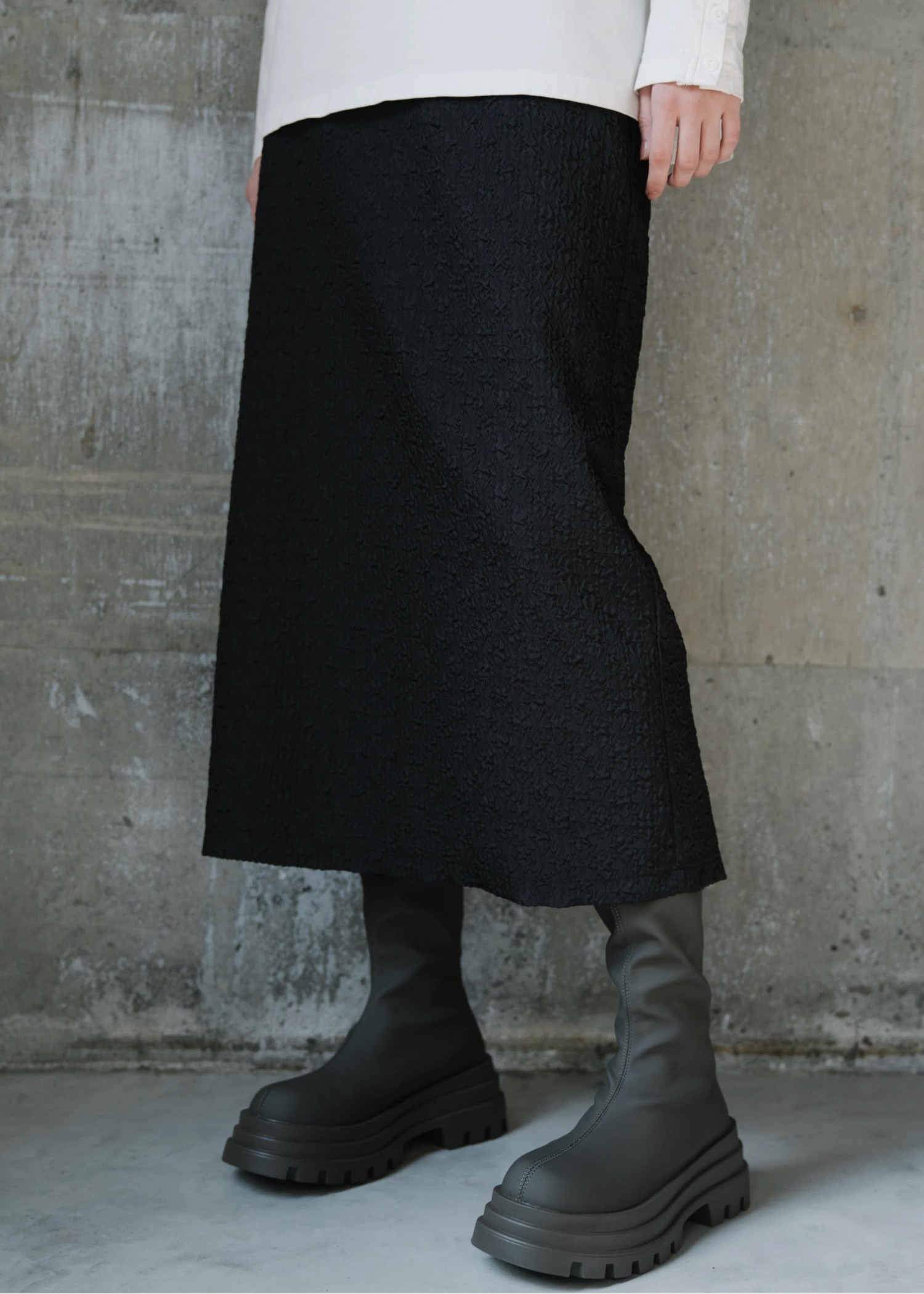 back slit jacquard tight SK