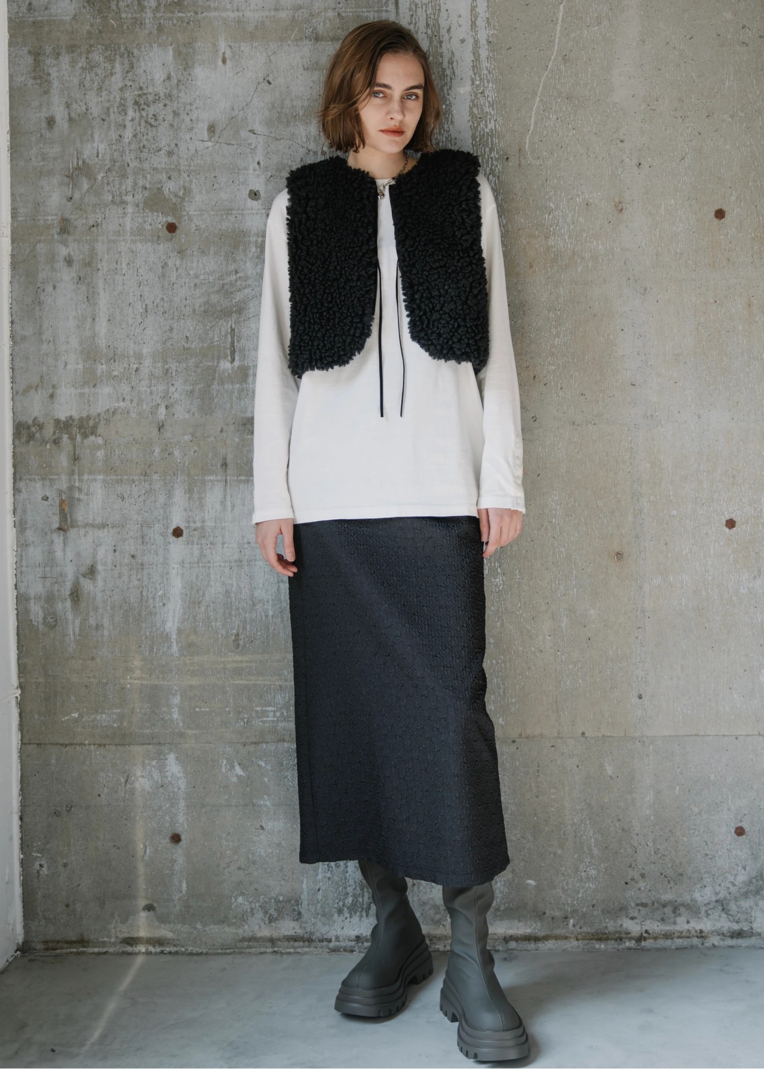 back slit jacquard tight SK