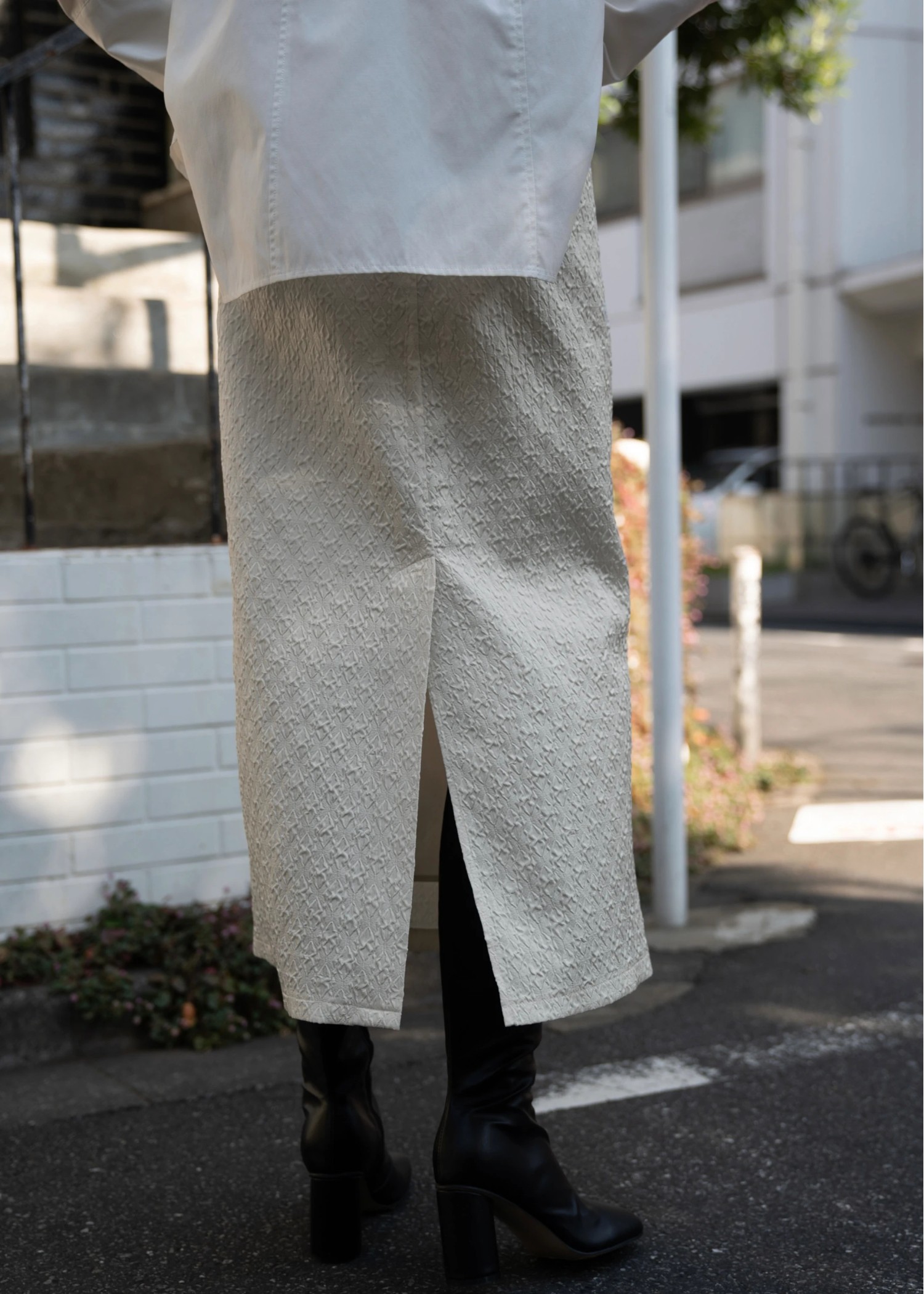 back slit jacquard tight SK