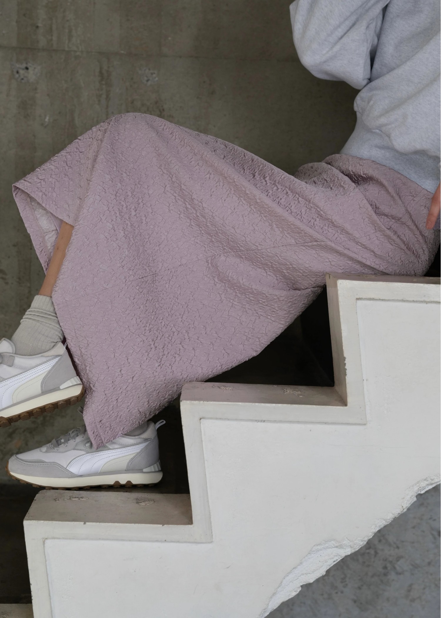 back slit jacquard tight SK