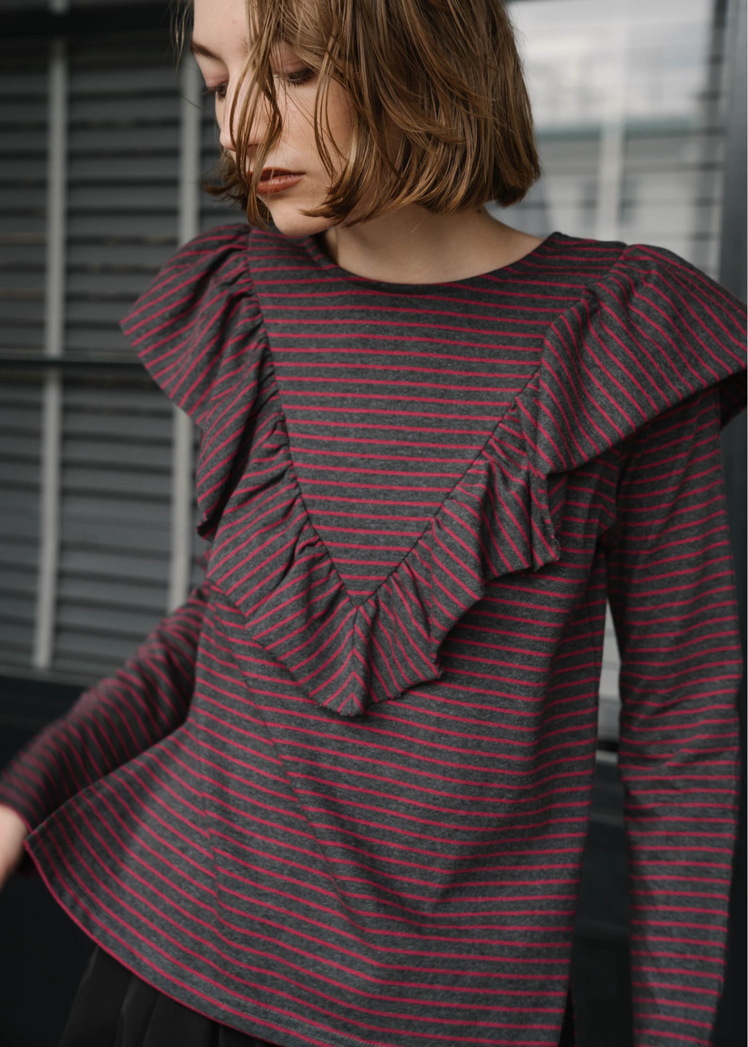 frill border cut and sew tops