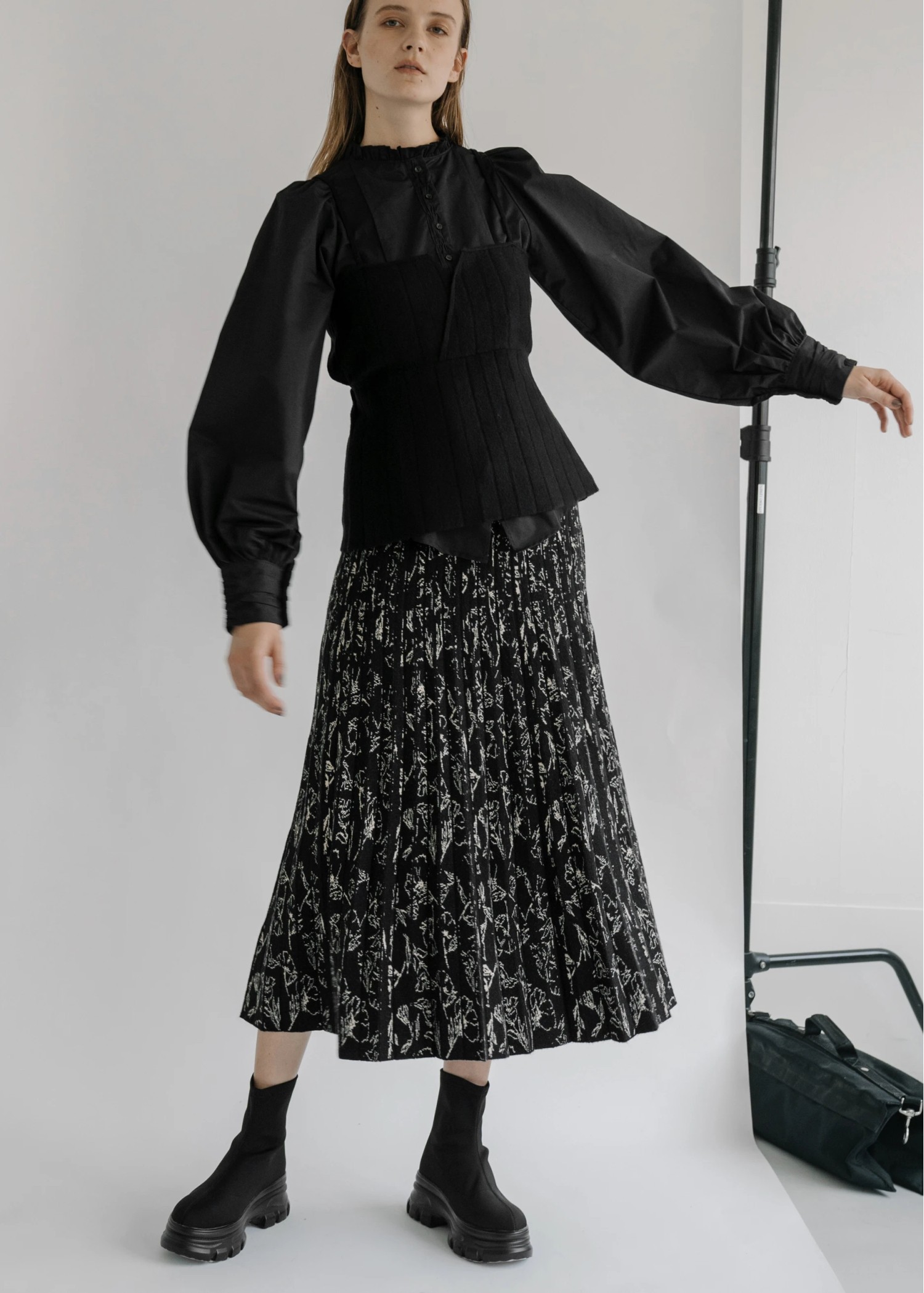 gather point frill transition BL