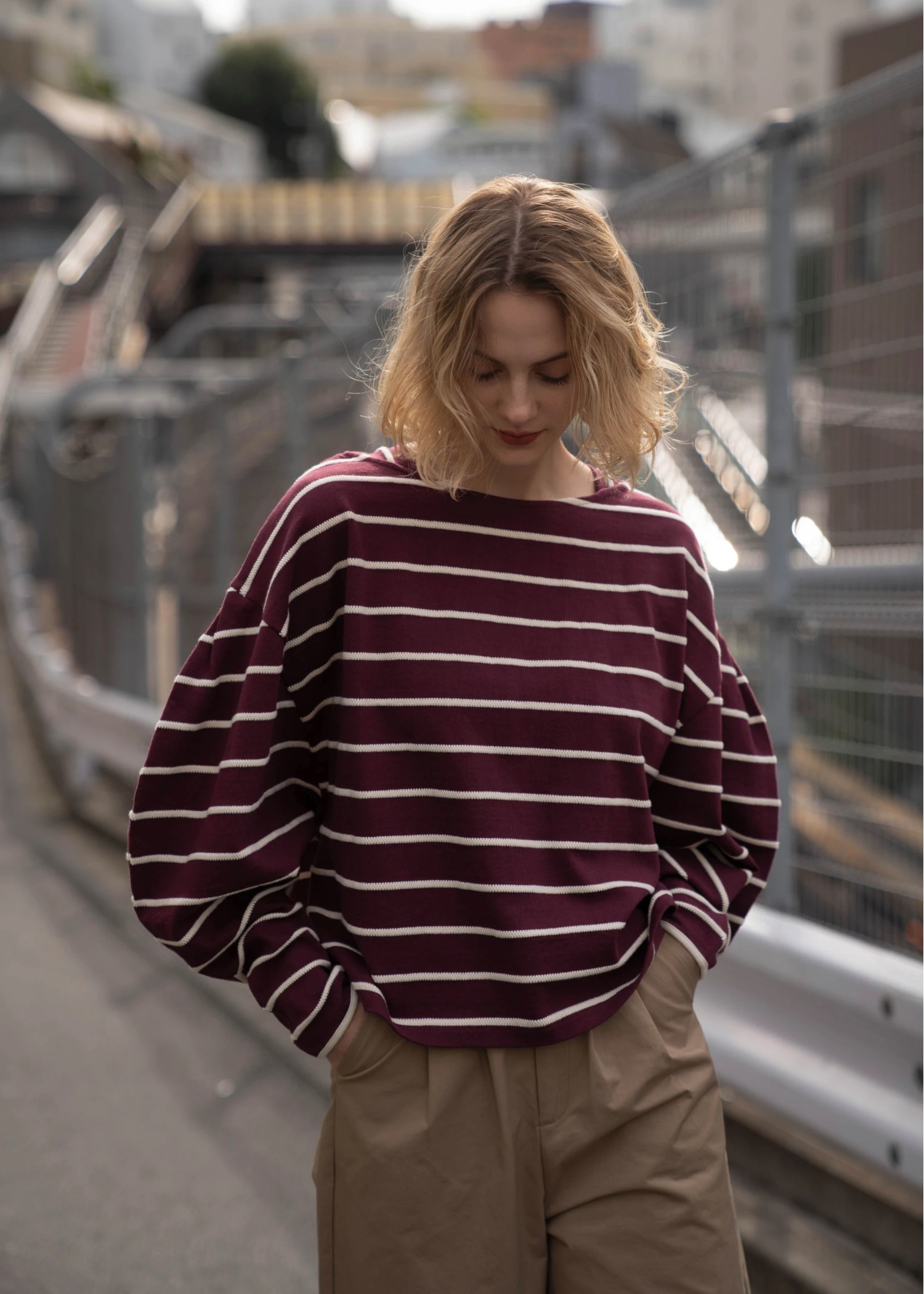 border boat neck volume sleeve tops