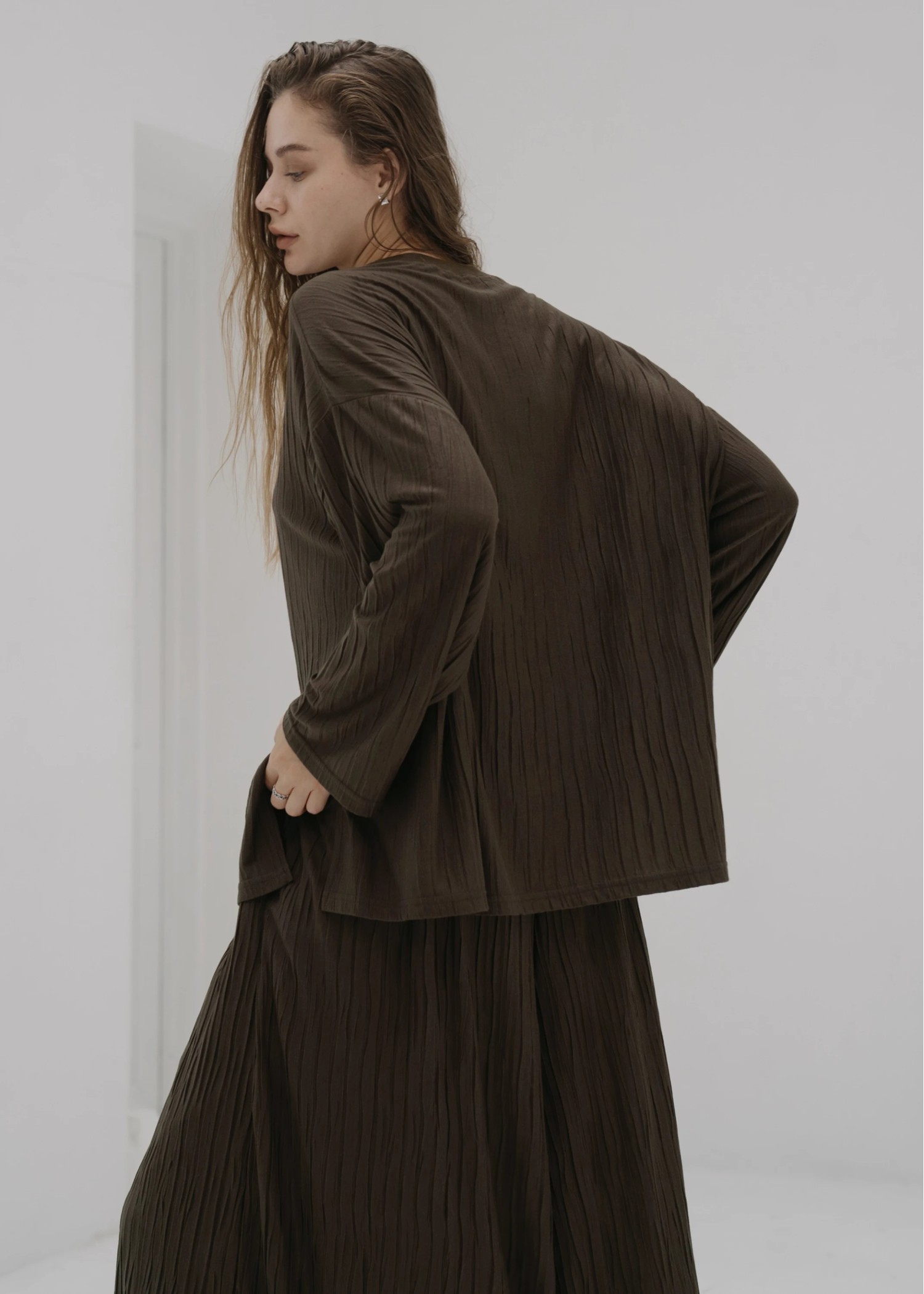 side cut pleats generous long T