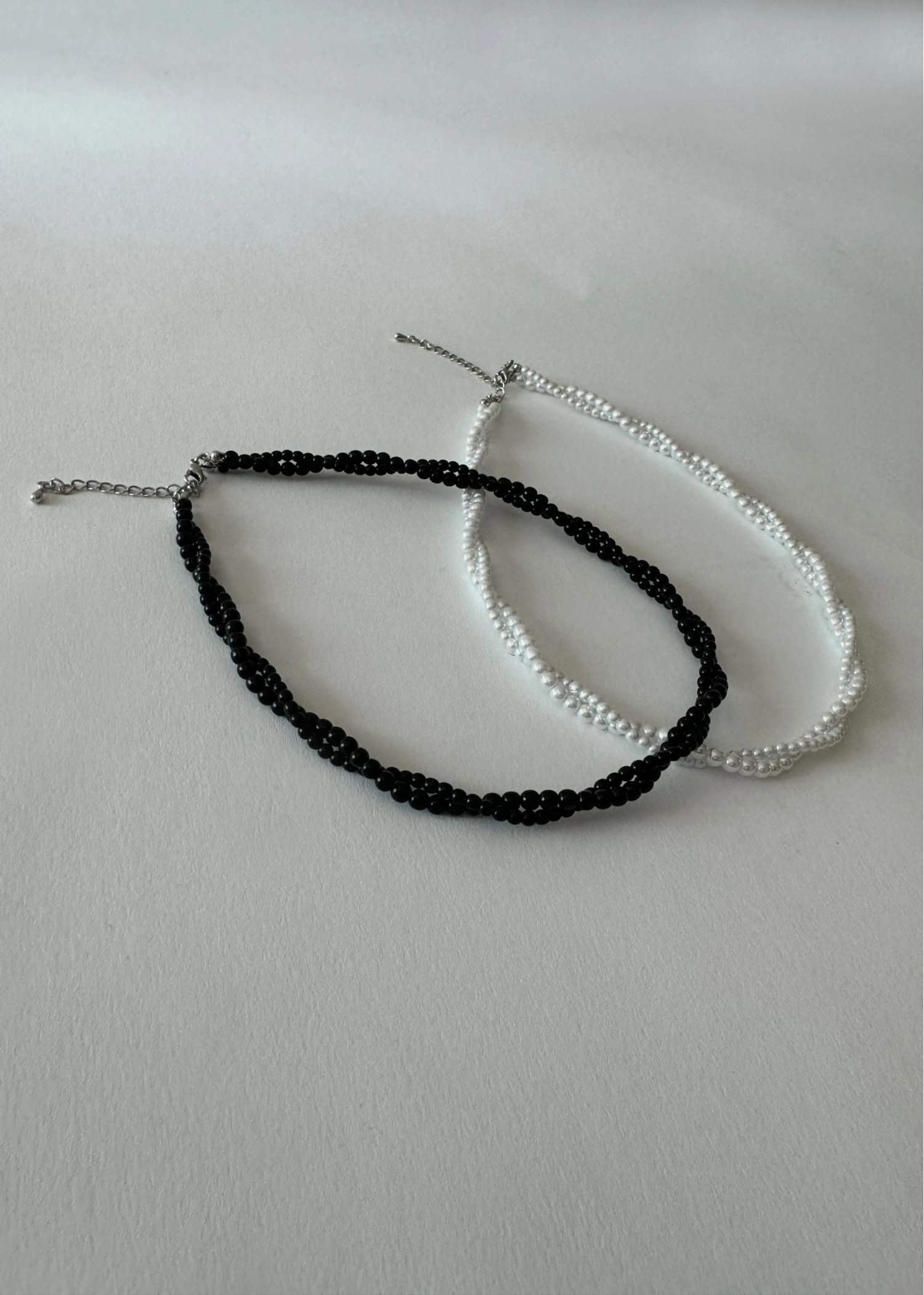 twist beads choker