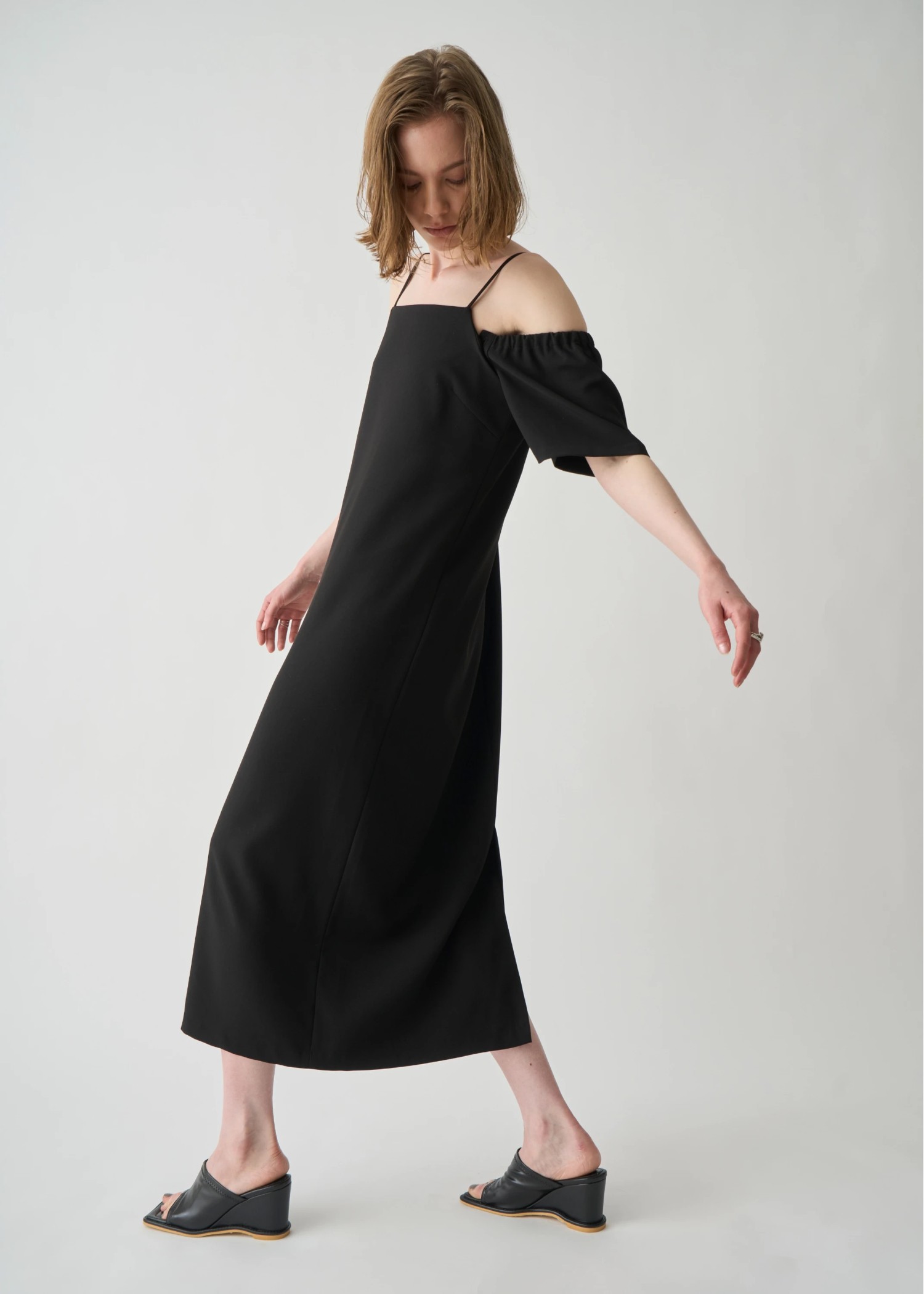 removable sleeve square neck cami OP