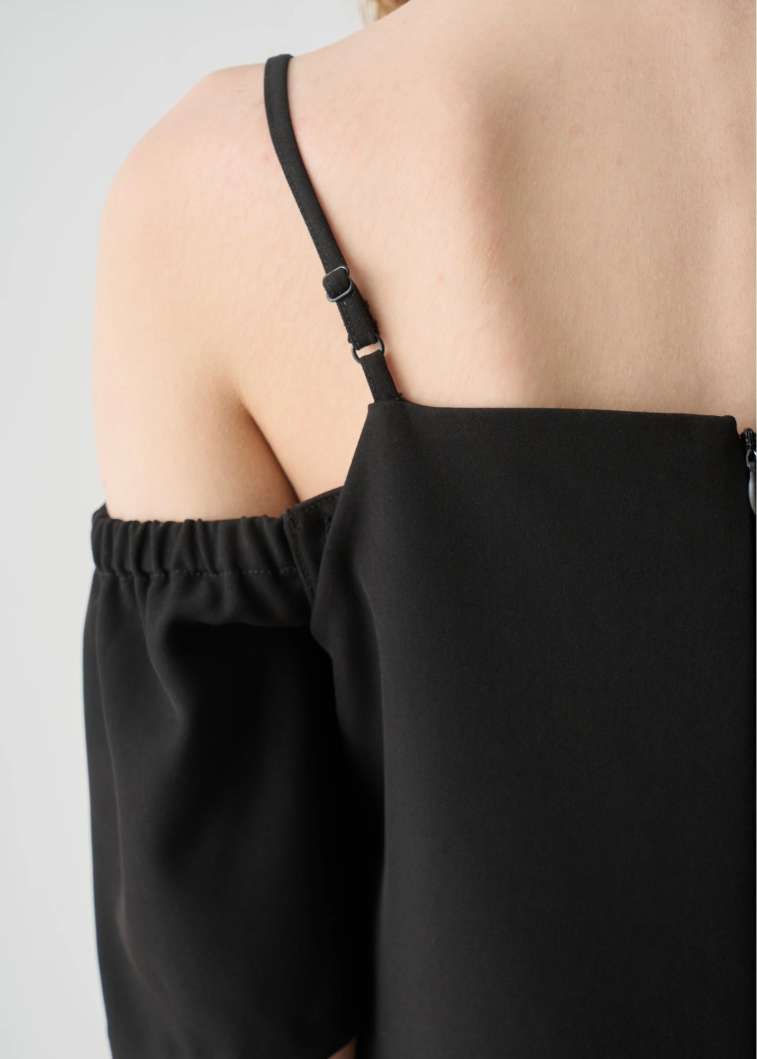 removable sleeve square neck cami OP