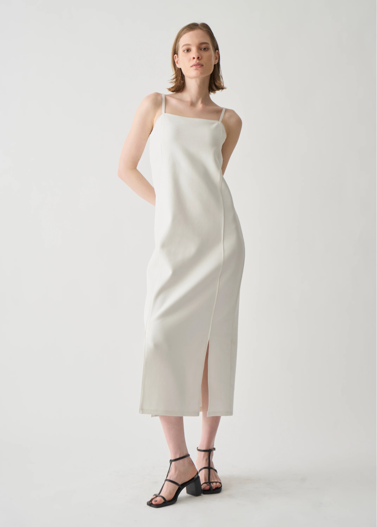 square neckline cup in cami OP