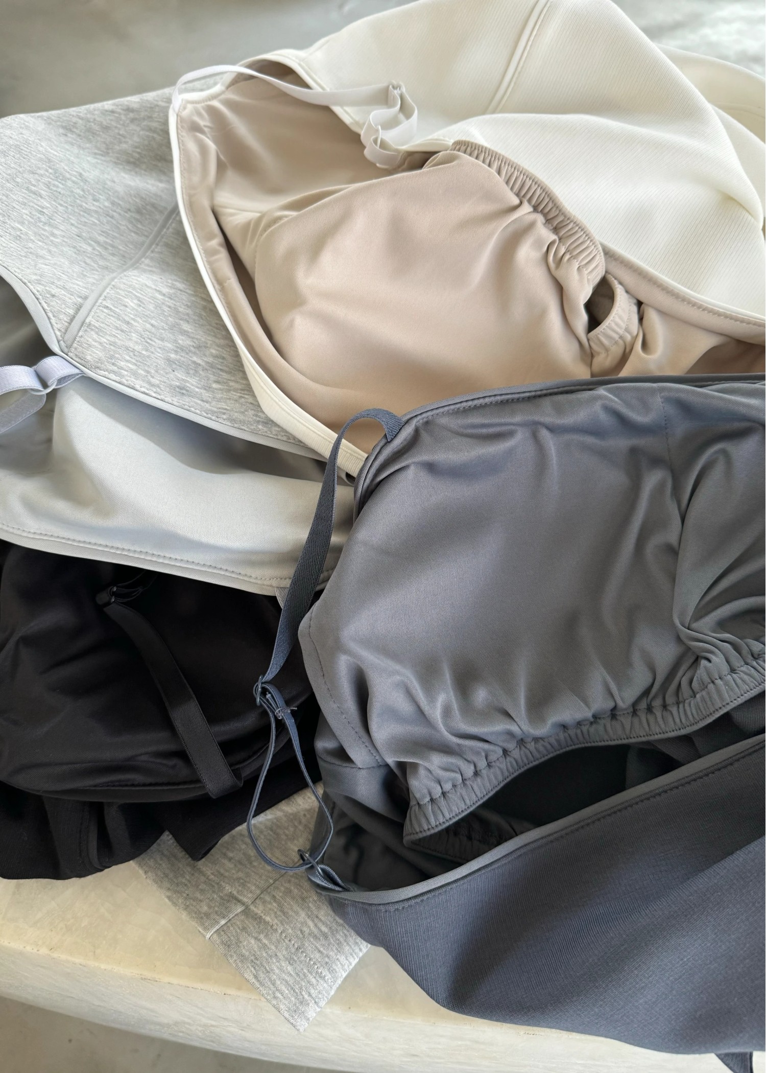 square neckline cup in cami OP