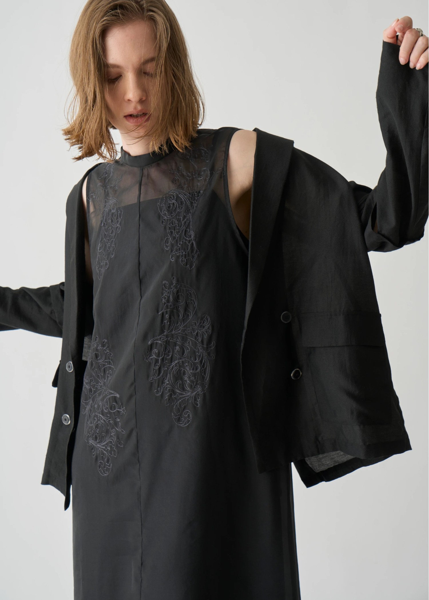 embroidery flower sheer no sleeve OP