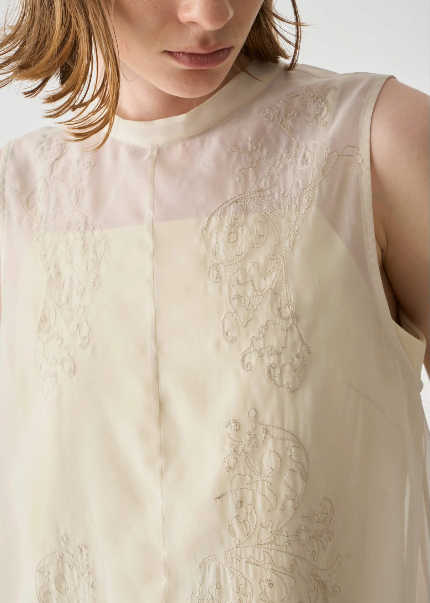 embroidery flower sheer no sleeve OP