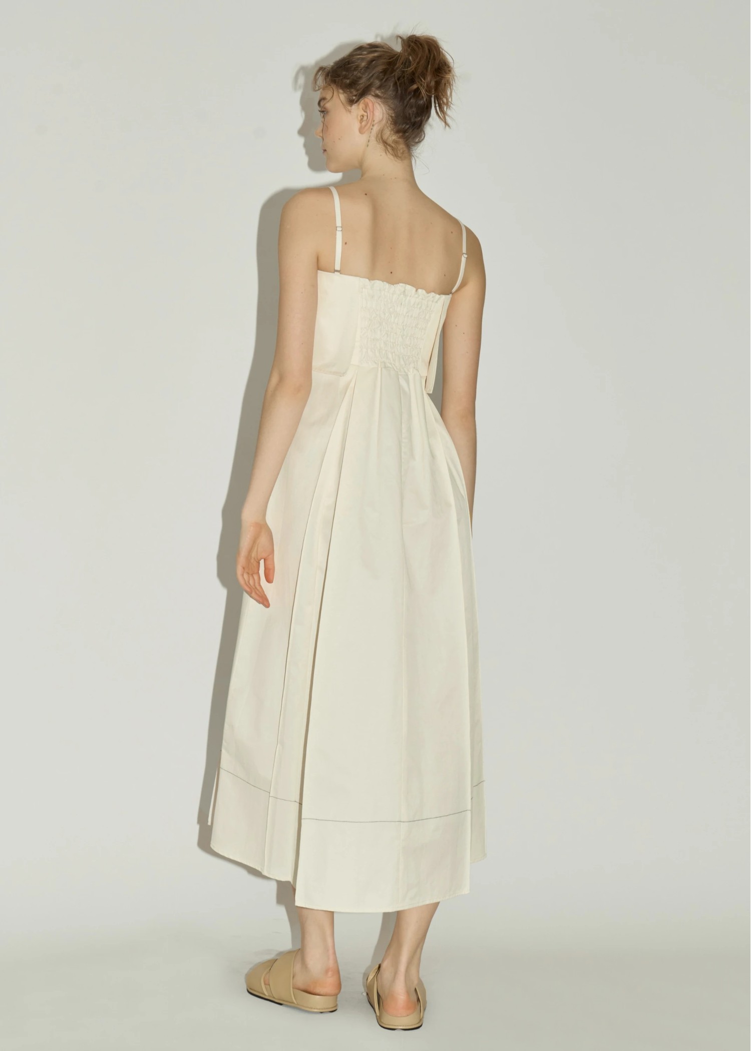 thick box pleats bare OP