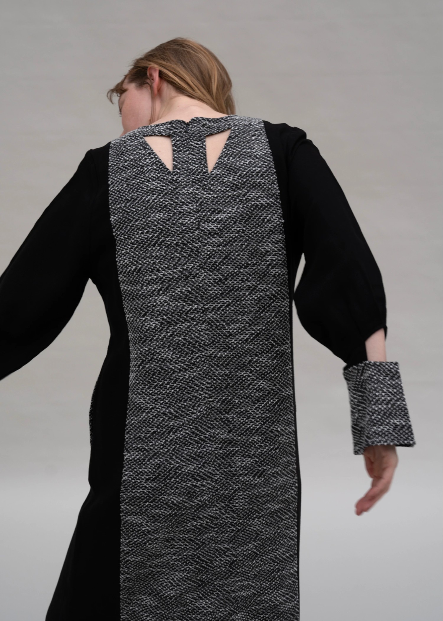 hollow out patchwork tweed OP