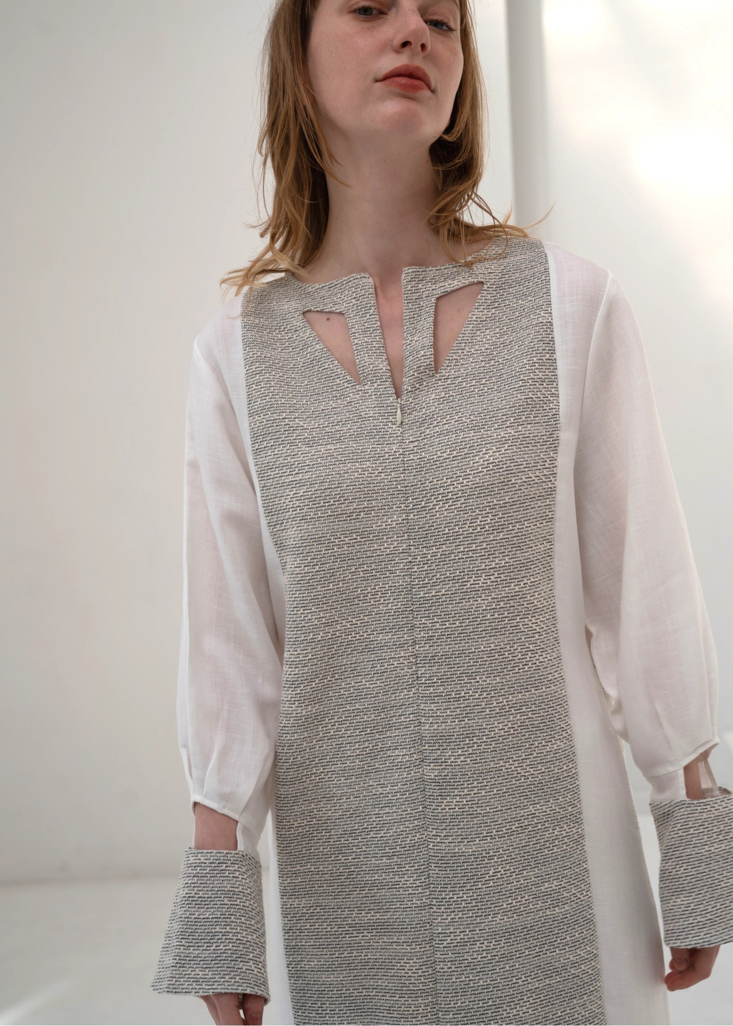 hollow out patchwork tweed OP