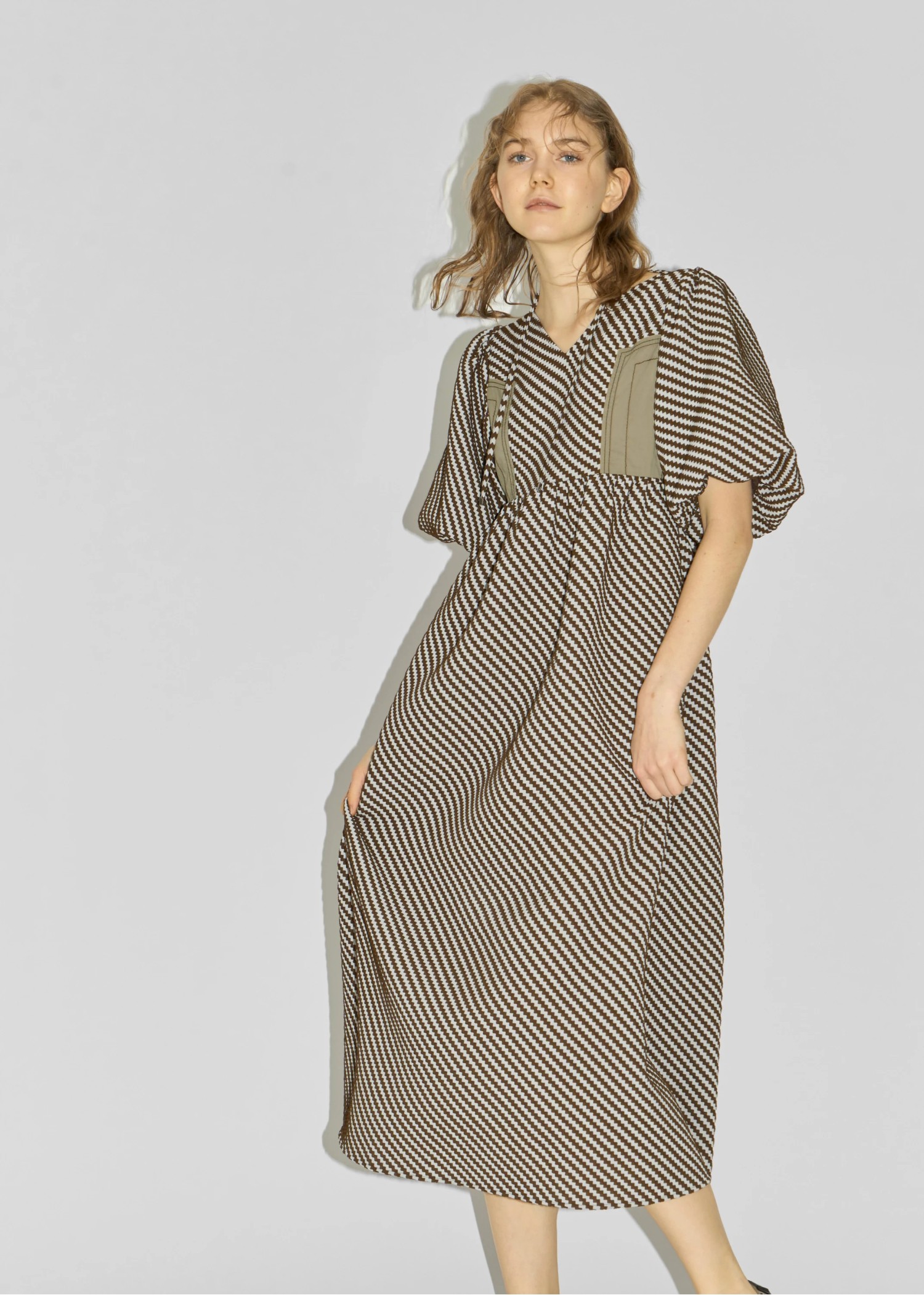 floating jacquard balloon sleeve OP