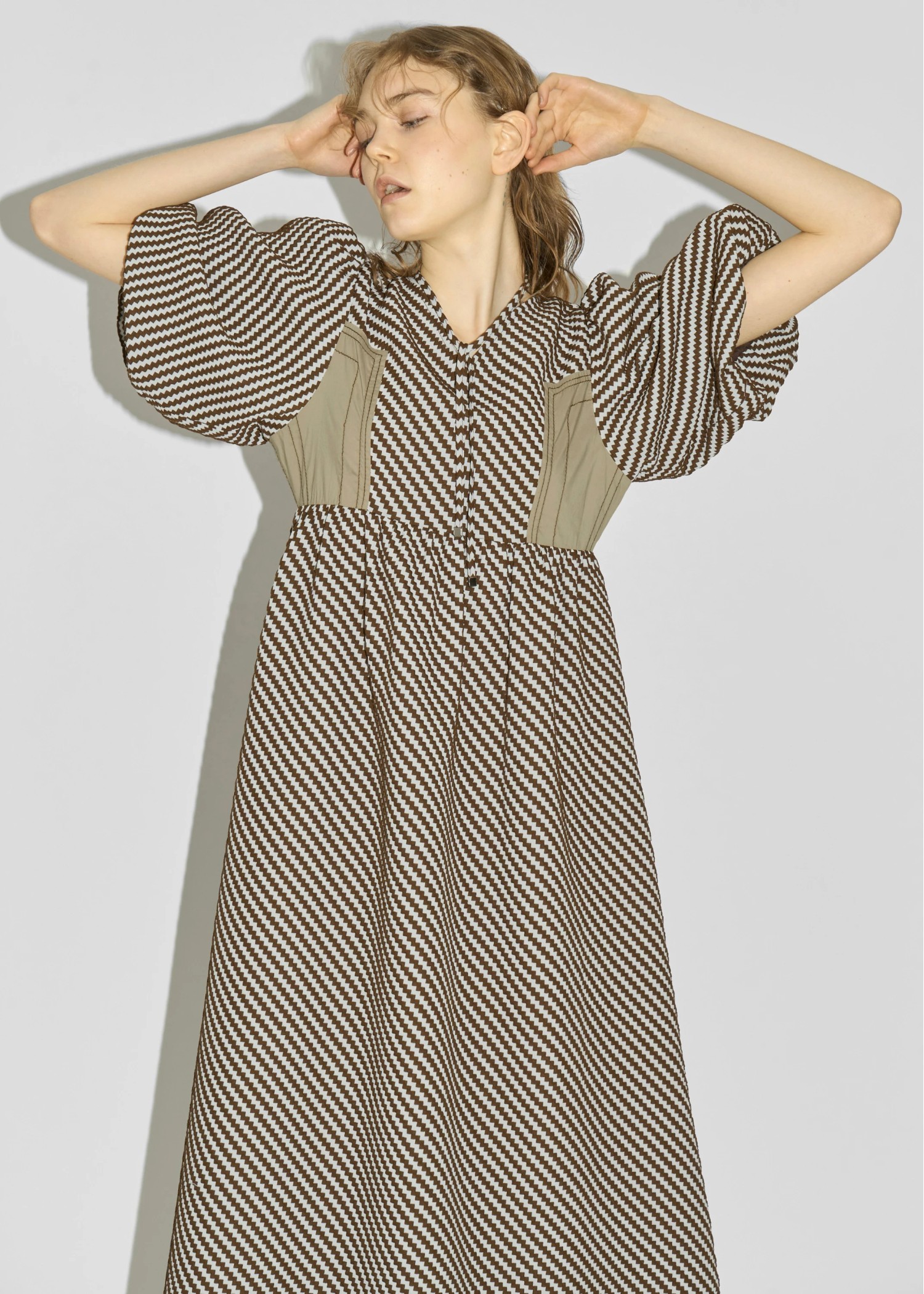 floating jacquard balloon sleeve OP