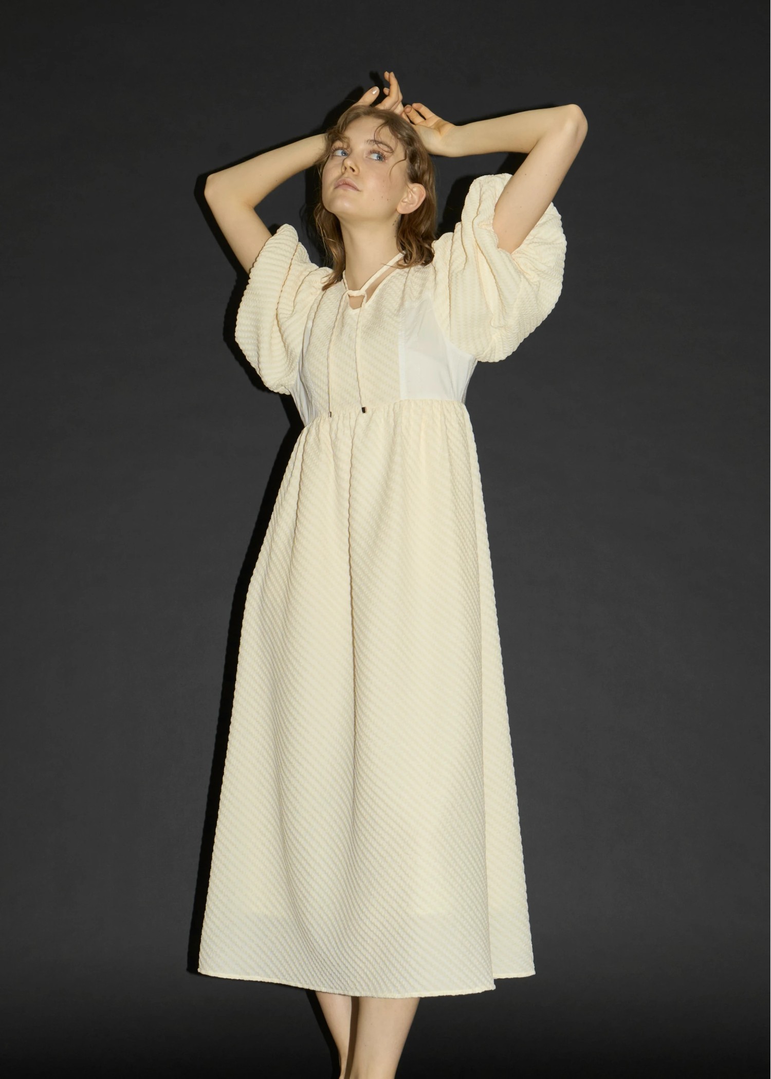 floating jacquard balloon sleeve OP