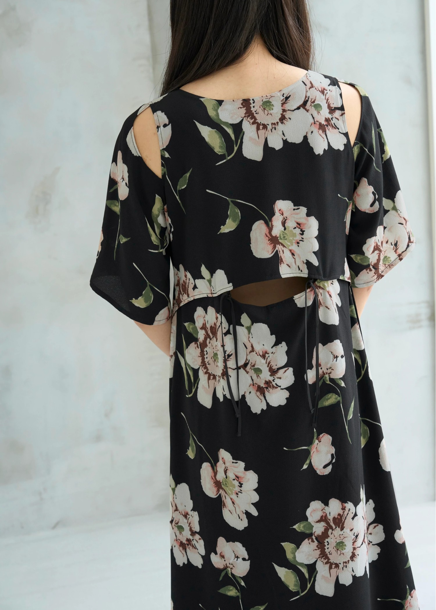 hollow out big flower OP