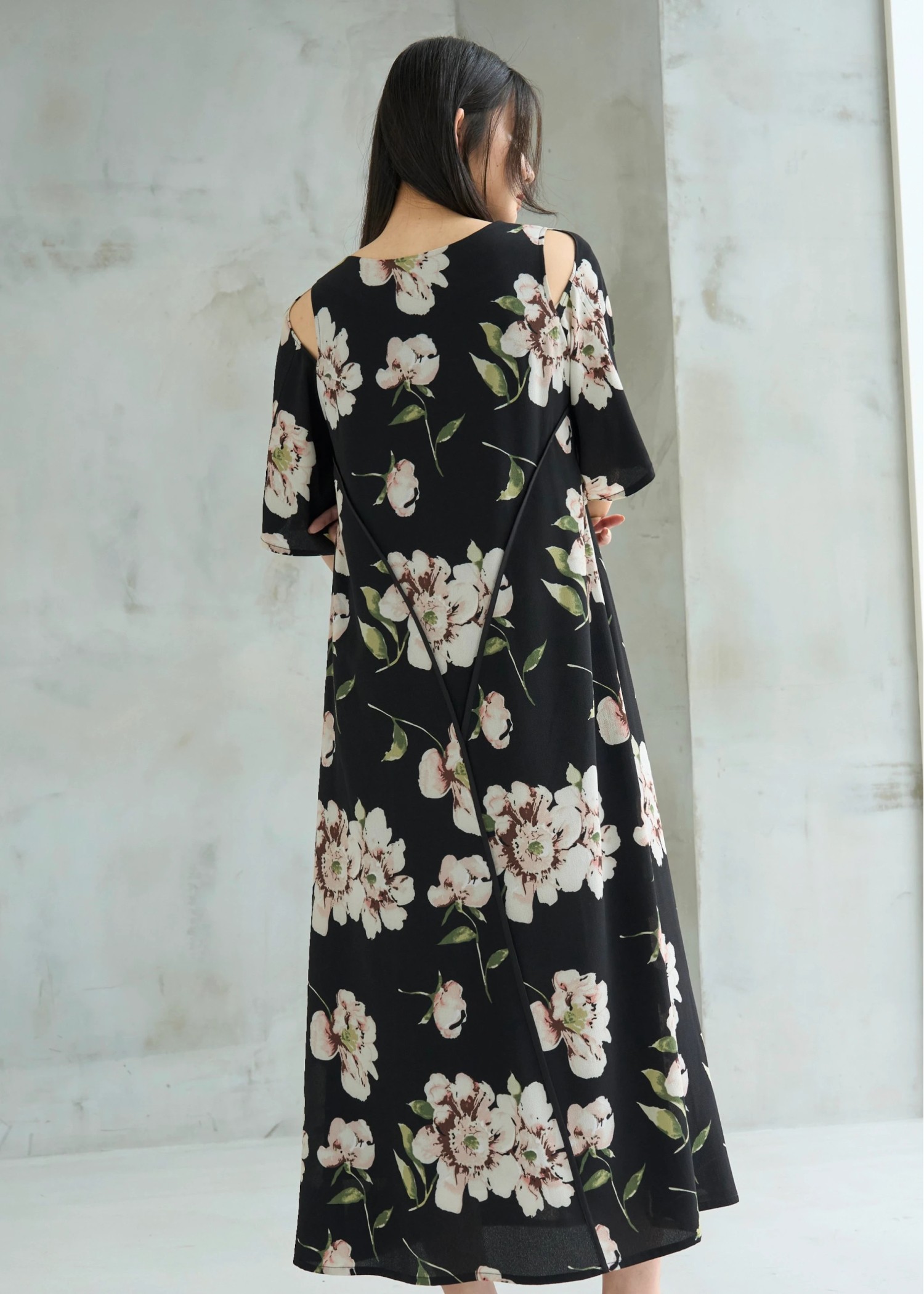 hollow out big flower OP