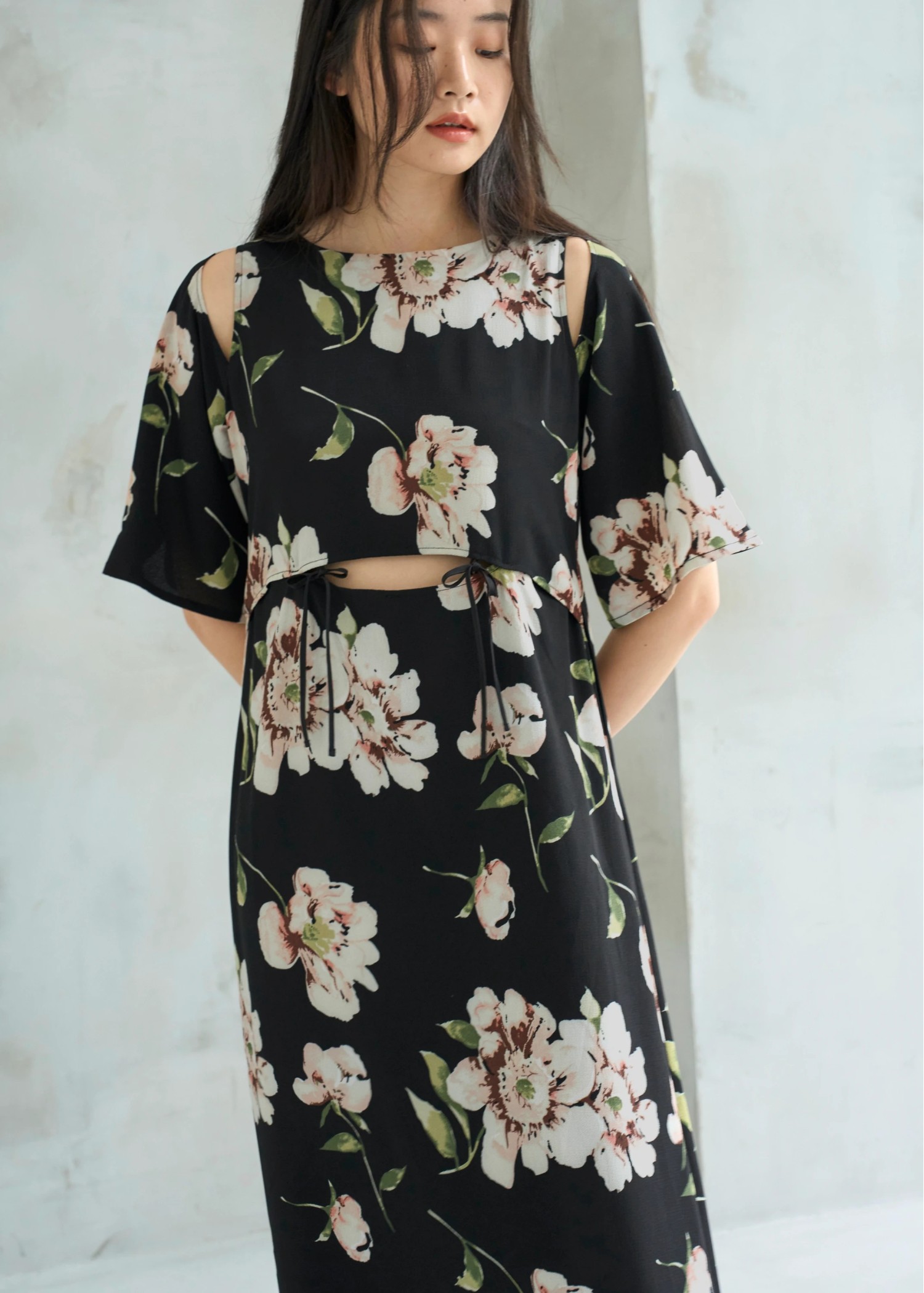 hollow out big flower OP