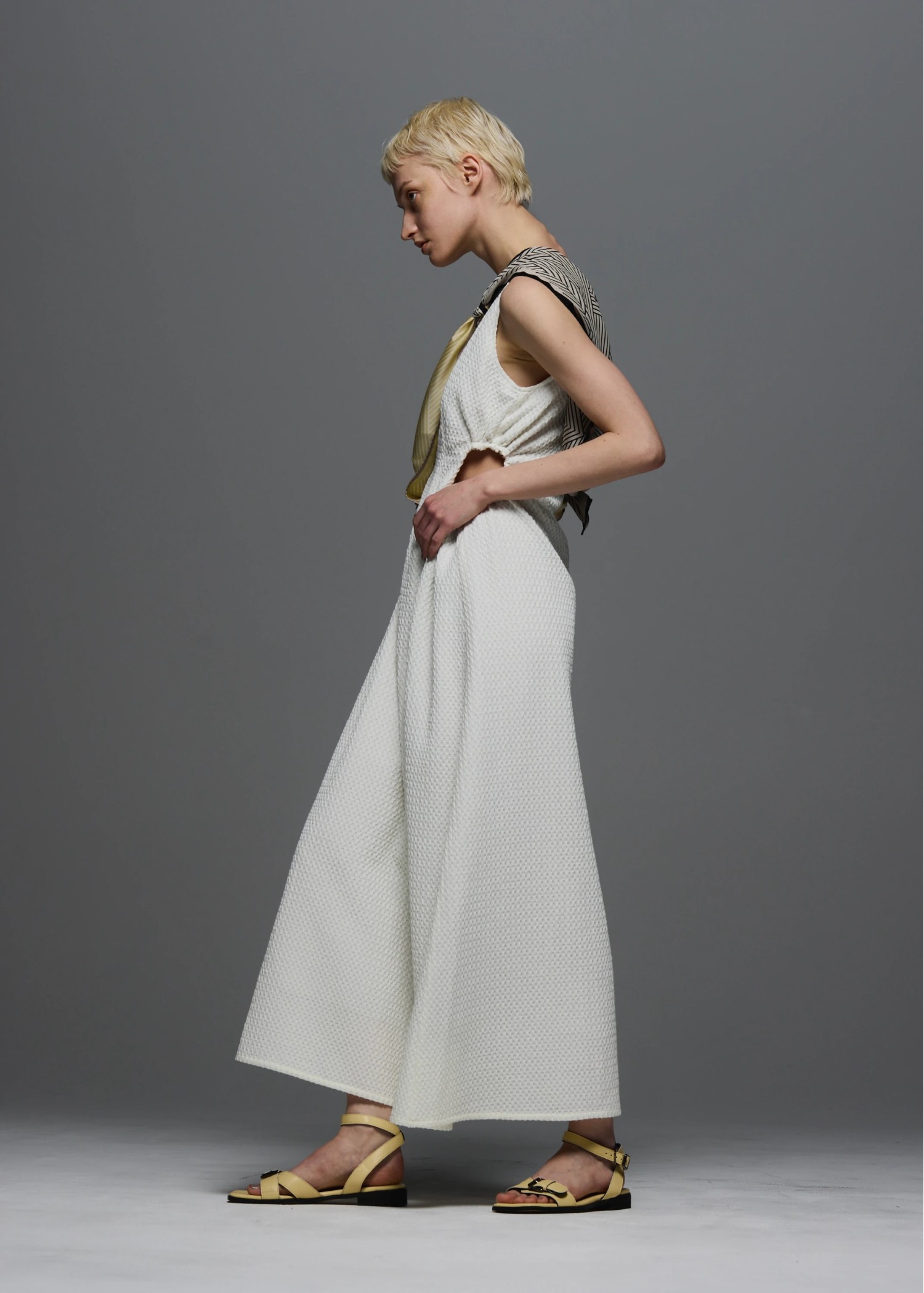 side drawstring open flower motif lace OP