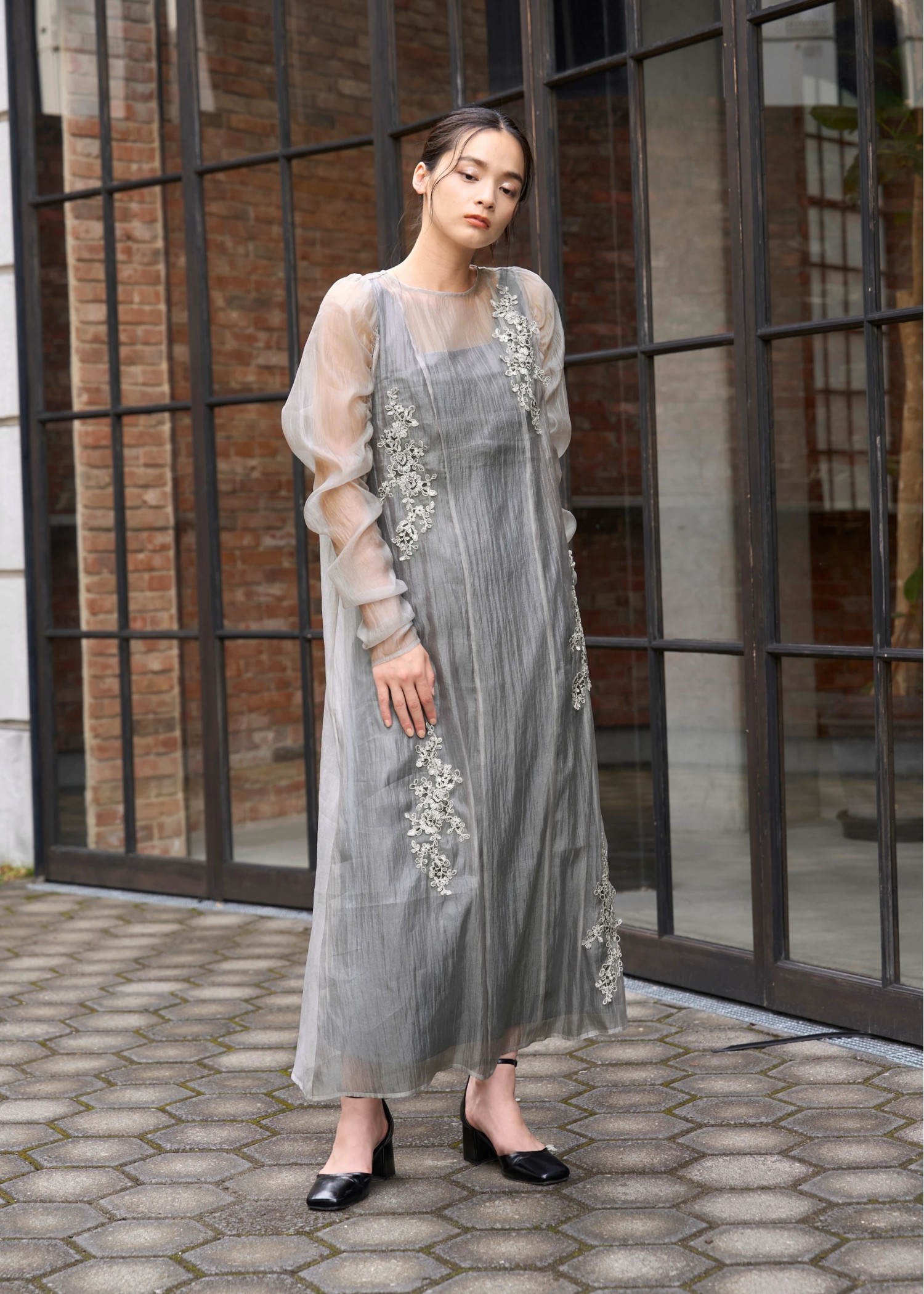 sheer motif lace OP & gather breast tank OP SET