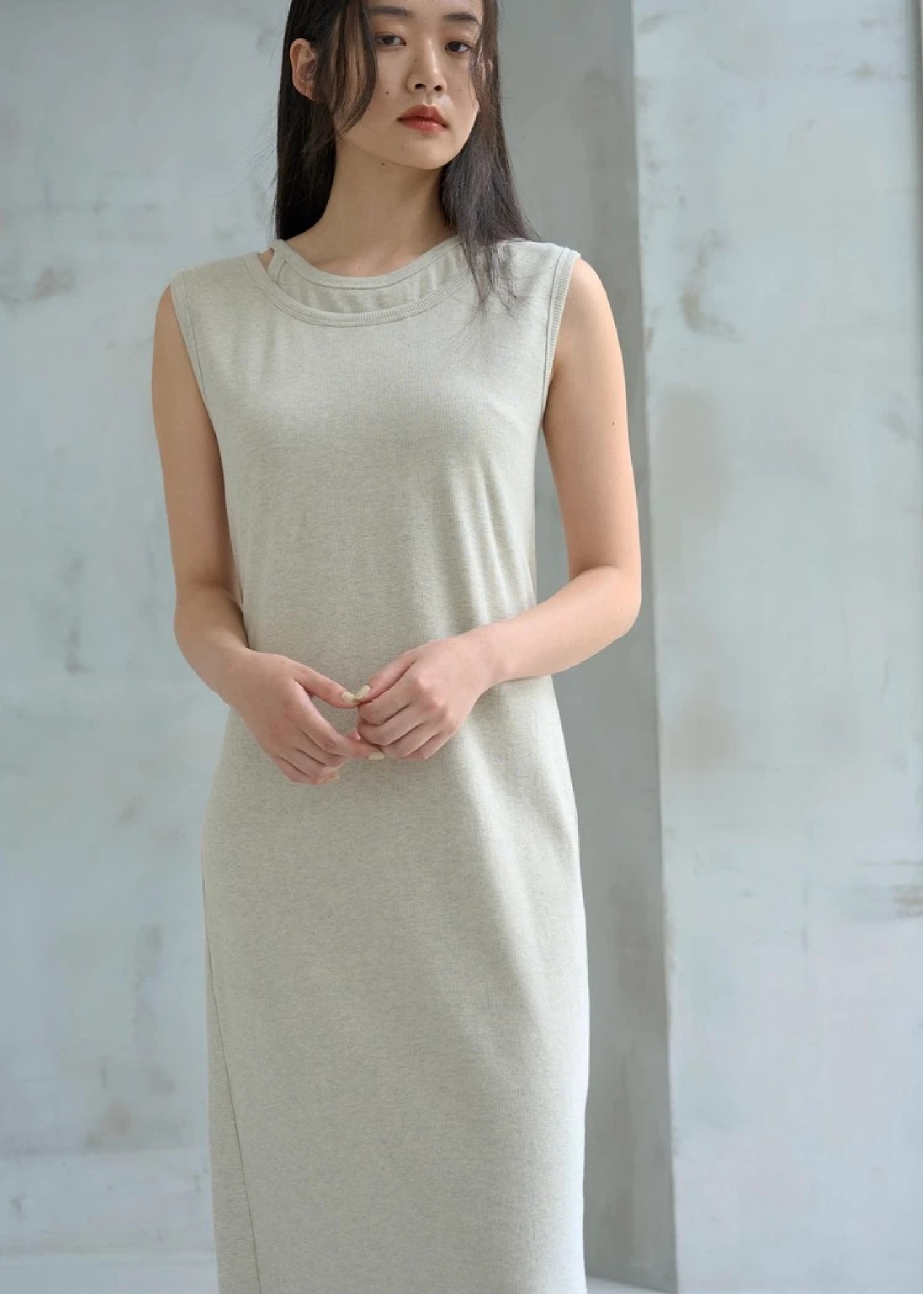 open shoulder layered like rib OP