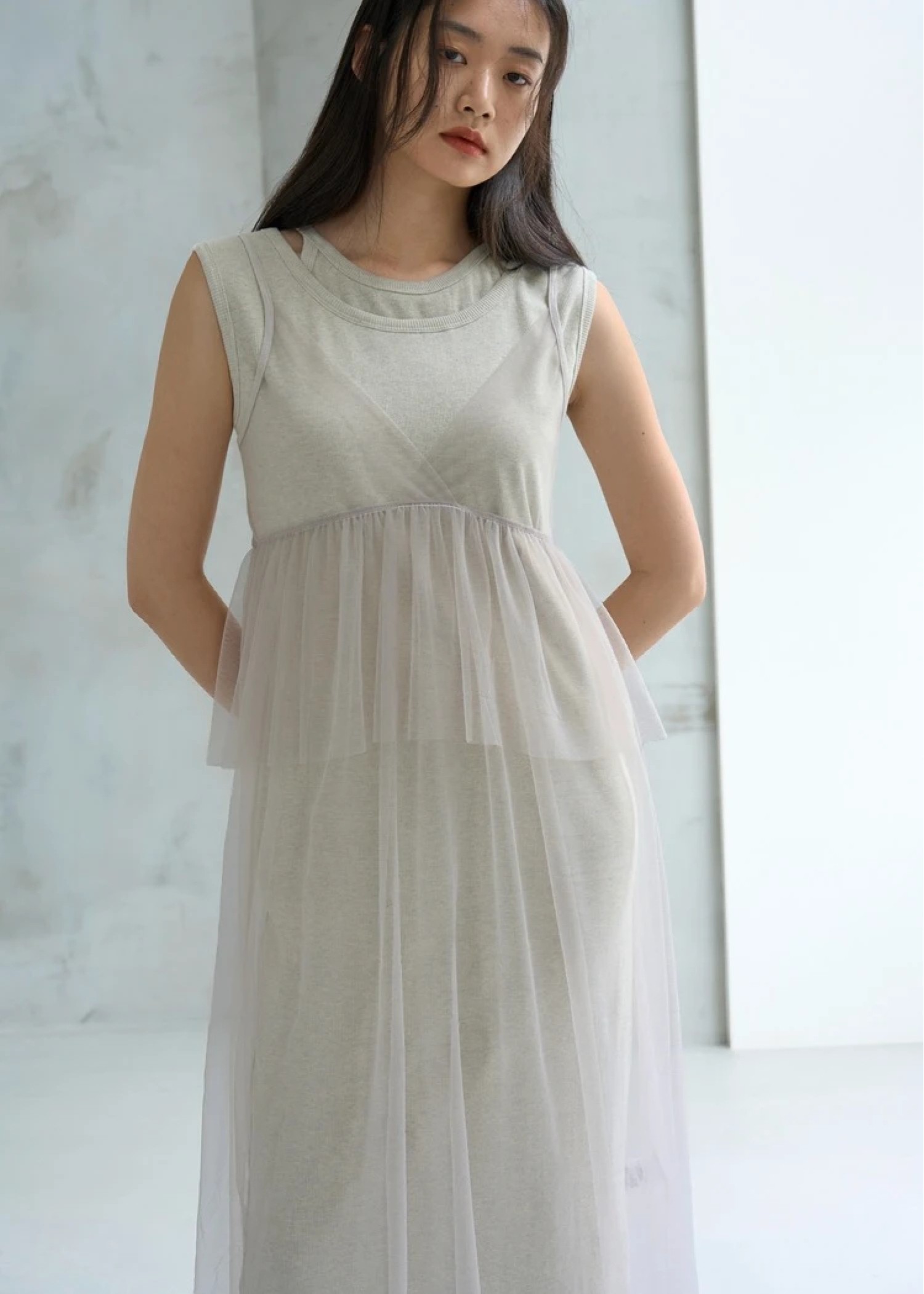 open shoulder layered like rib OP