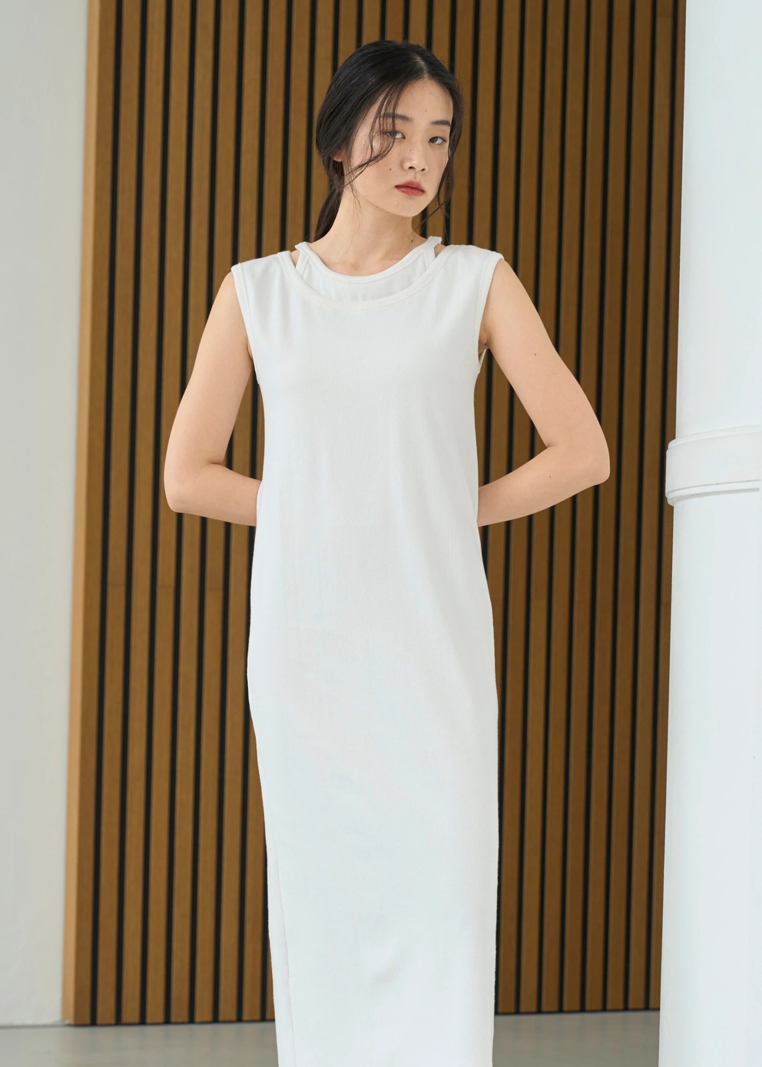 open shoulder layered like rib OP