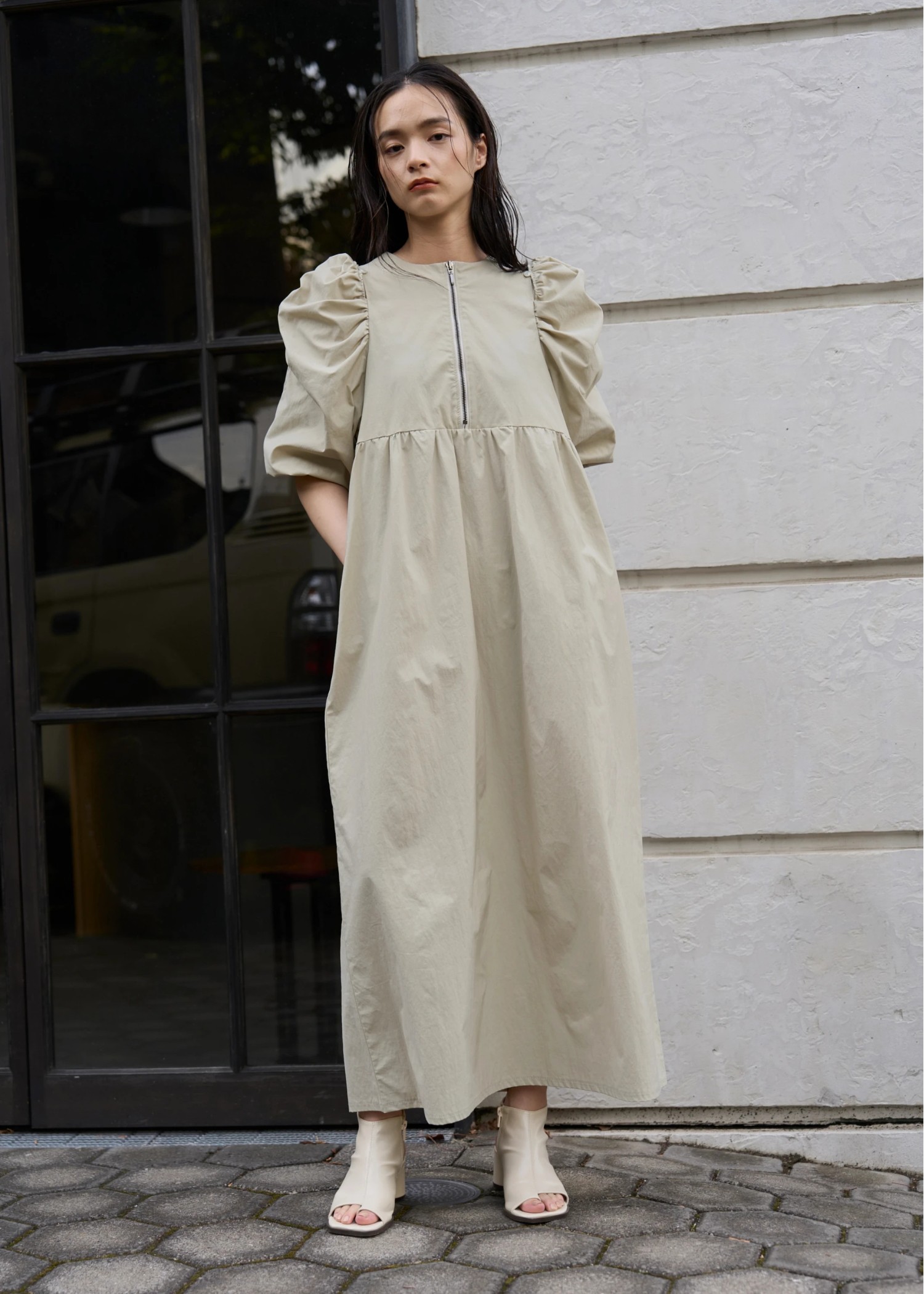 volume gather half sleeve open shoulder OP