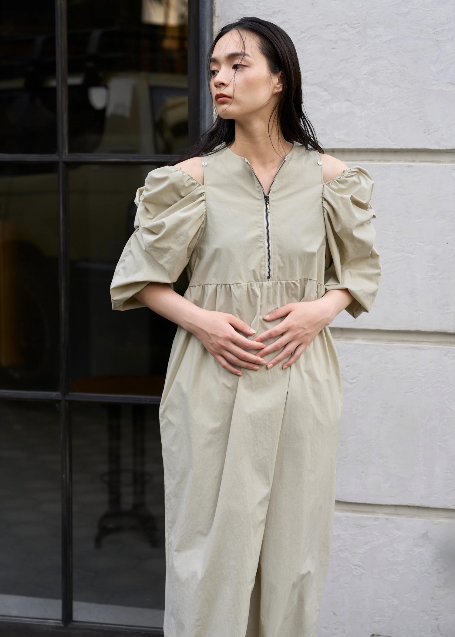 volume gather half sleeve open shoulder OP