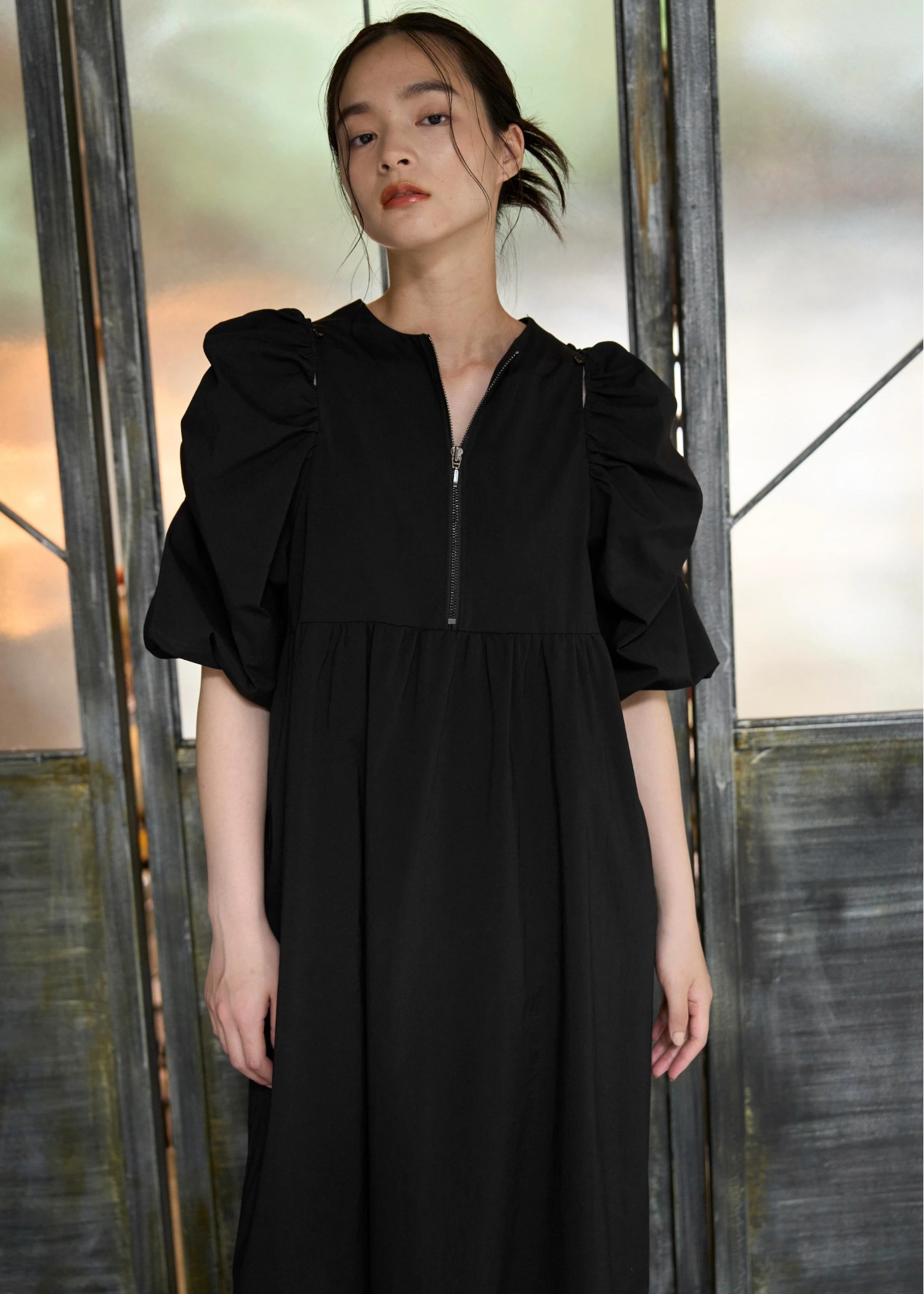 volume gather half sleeve open shoulder OP