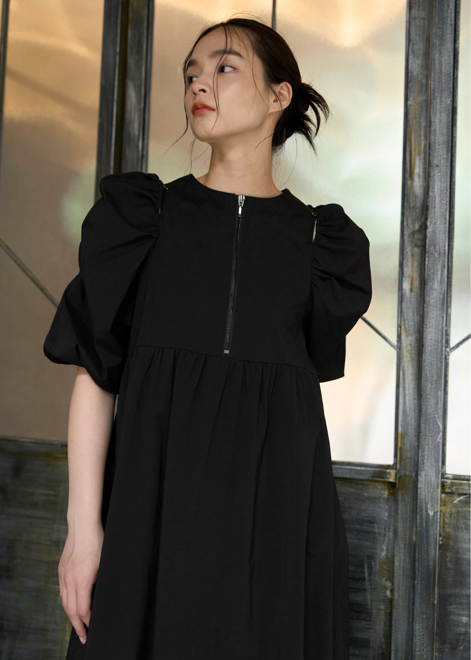 volume gather half sleeve open shoulder OP