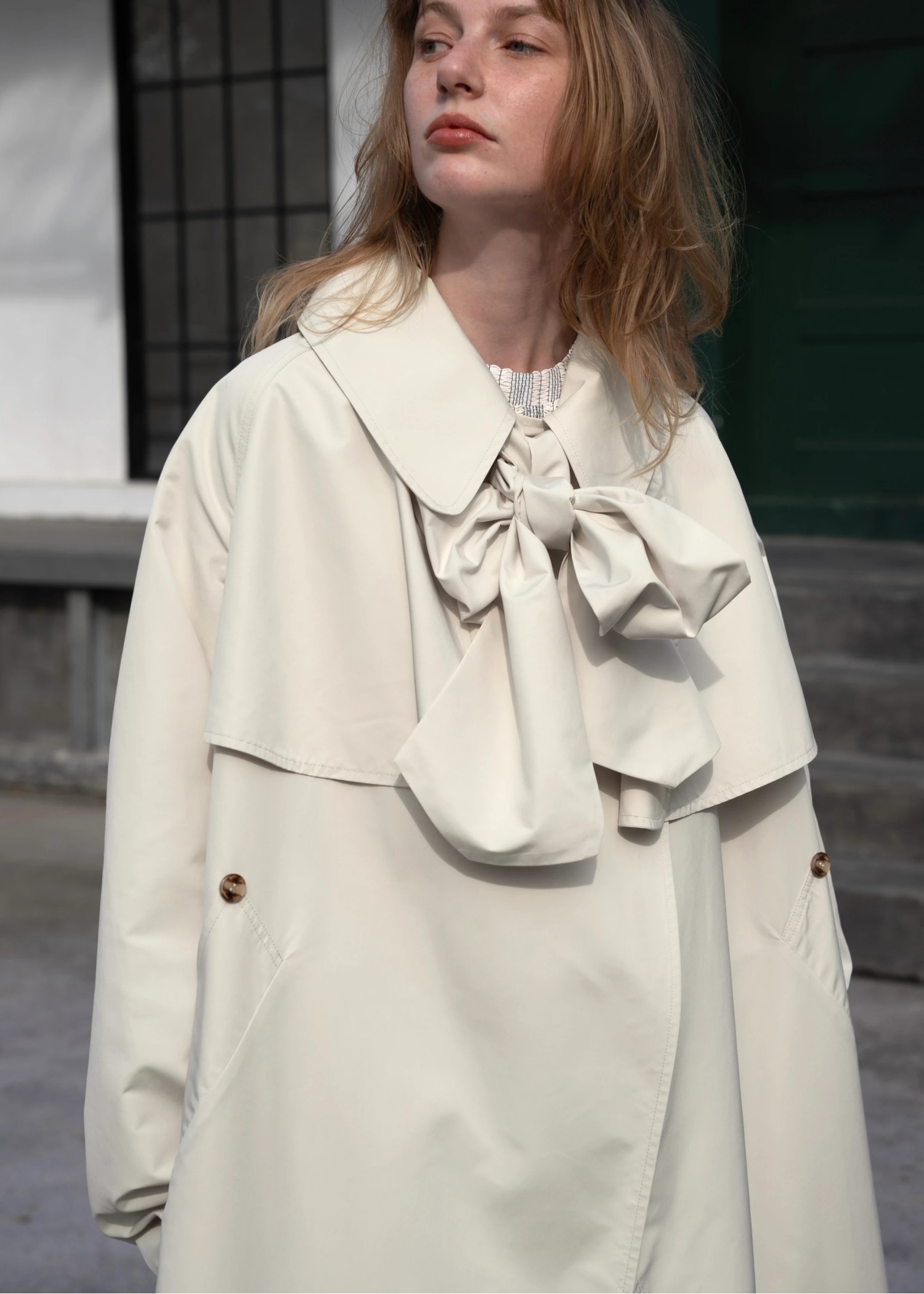 water repellent taffeta big silhouette trench coat