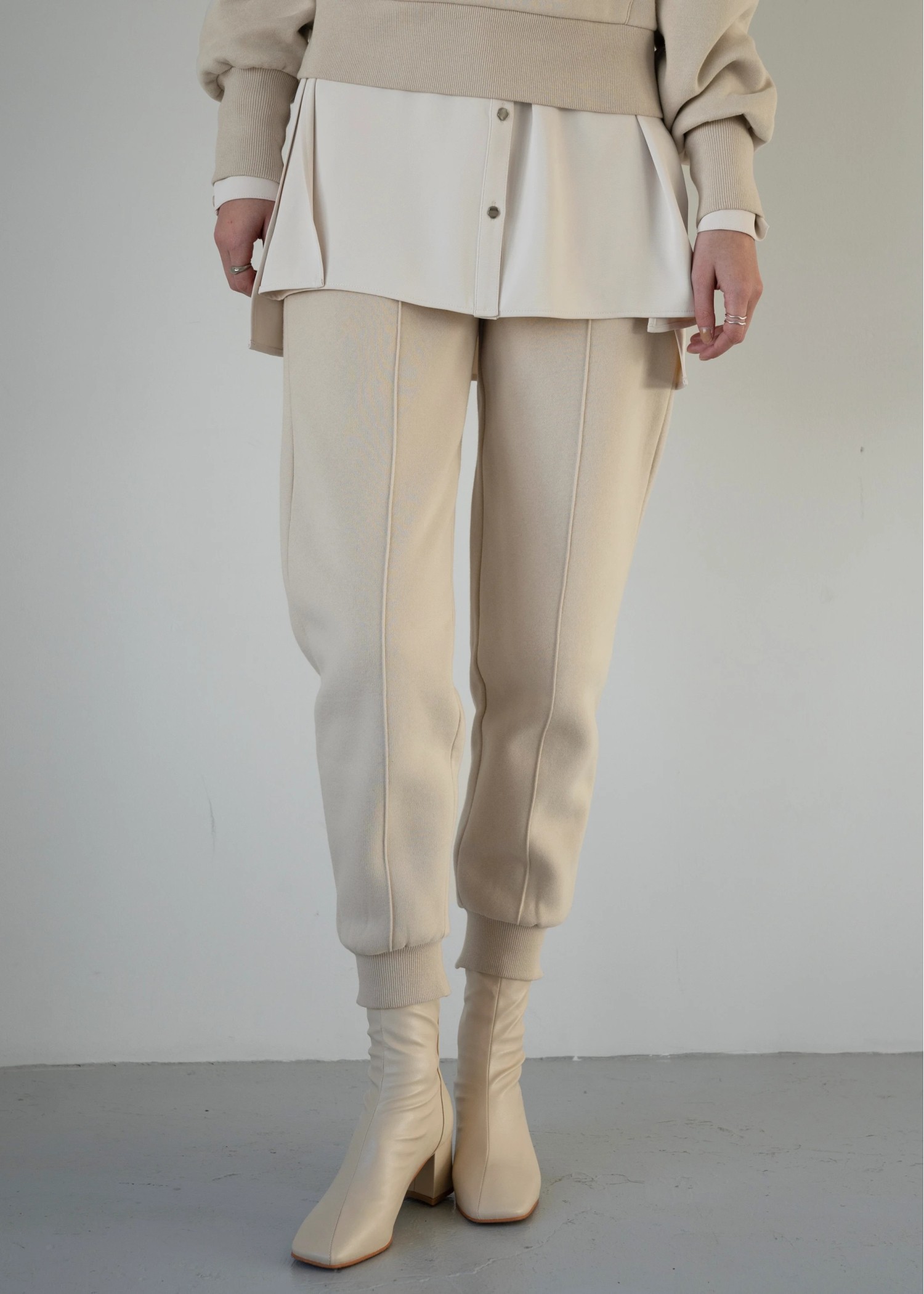 sweat raised back jogger slit PT