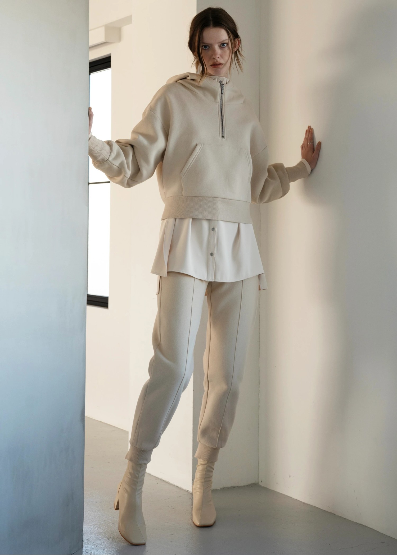 sweat raised back jogger slit PT