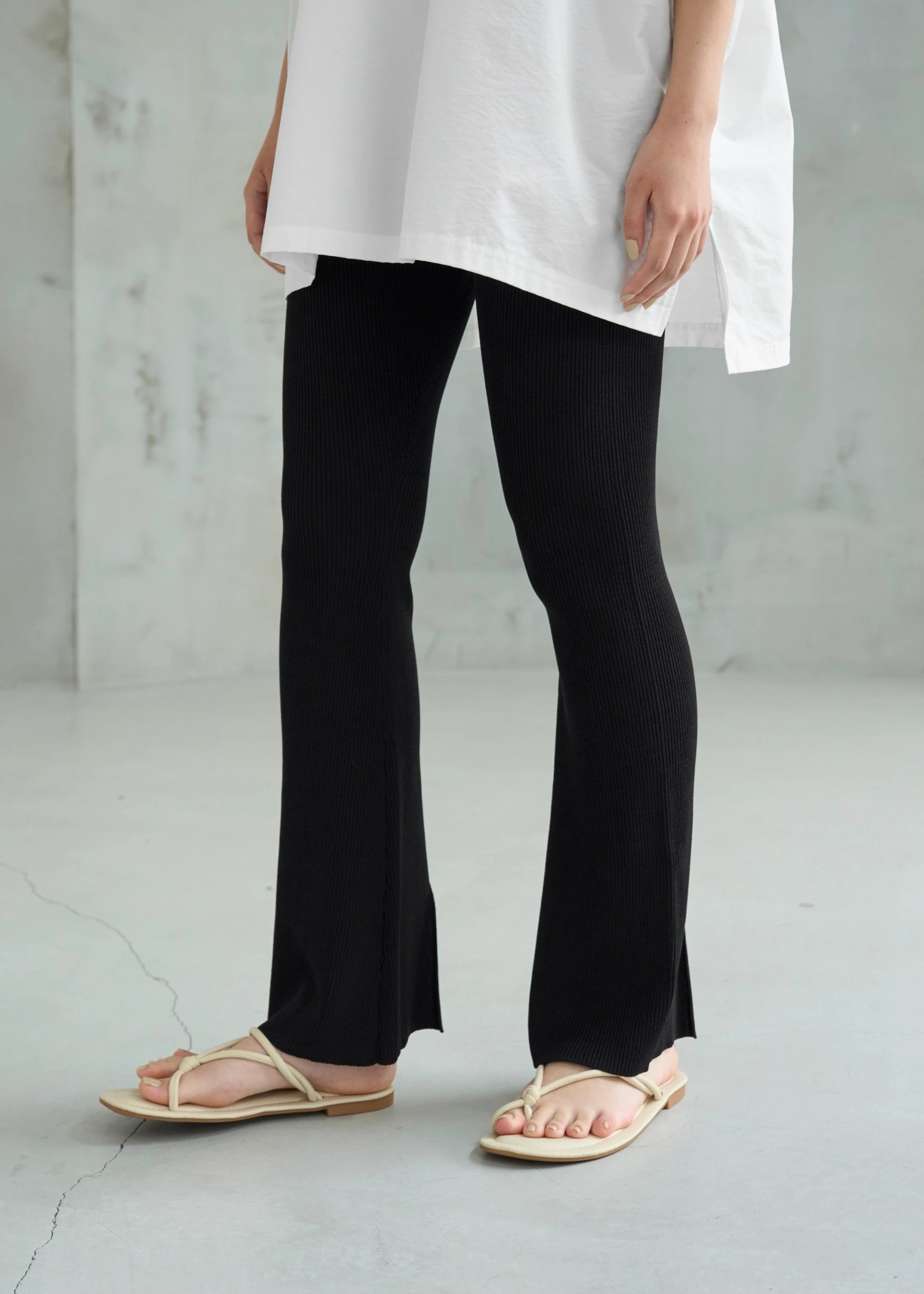 back center slit rib knit PT