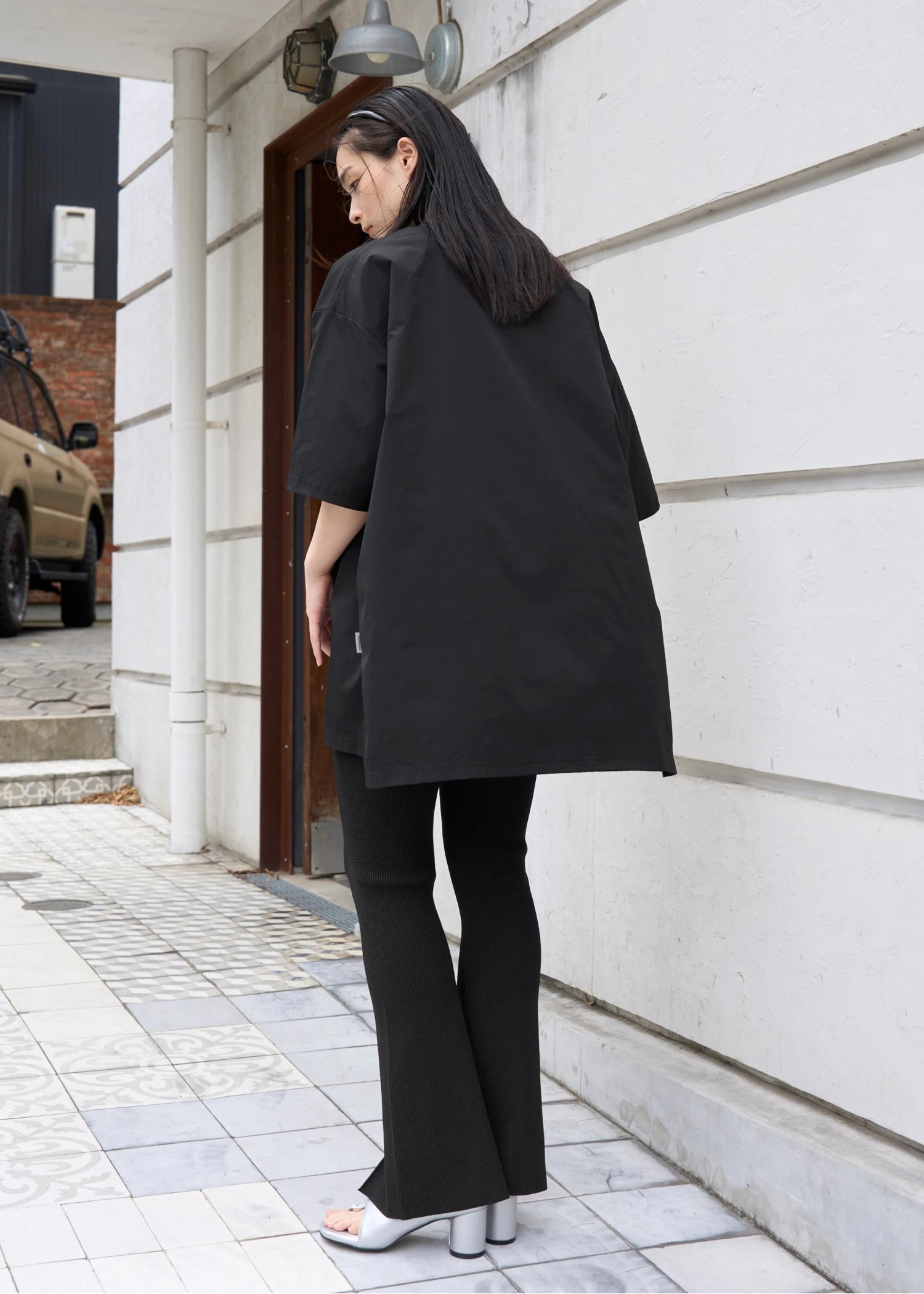 back center slit rib knit PT