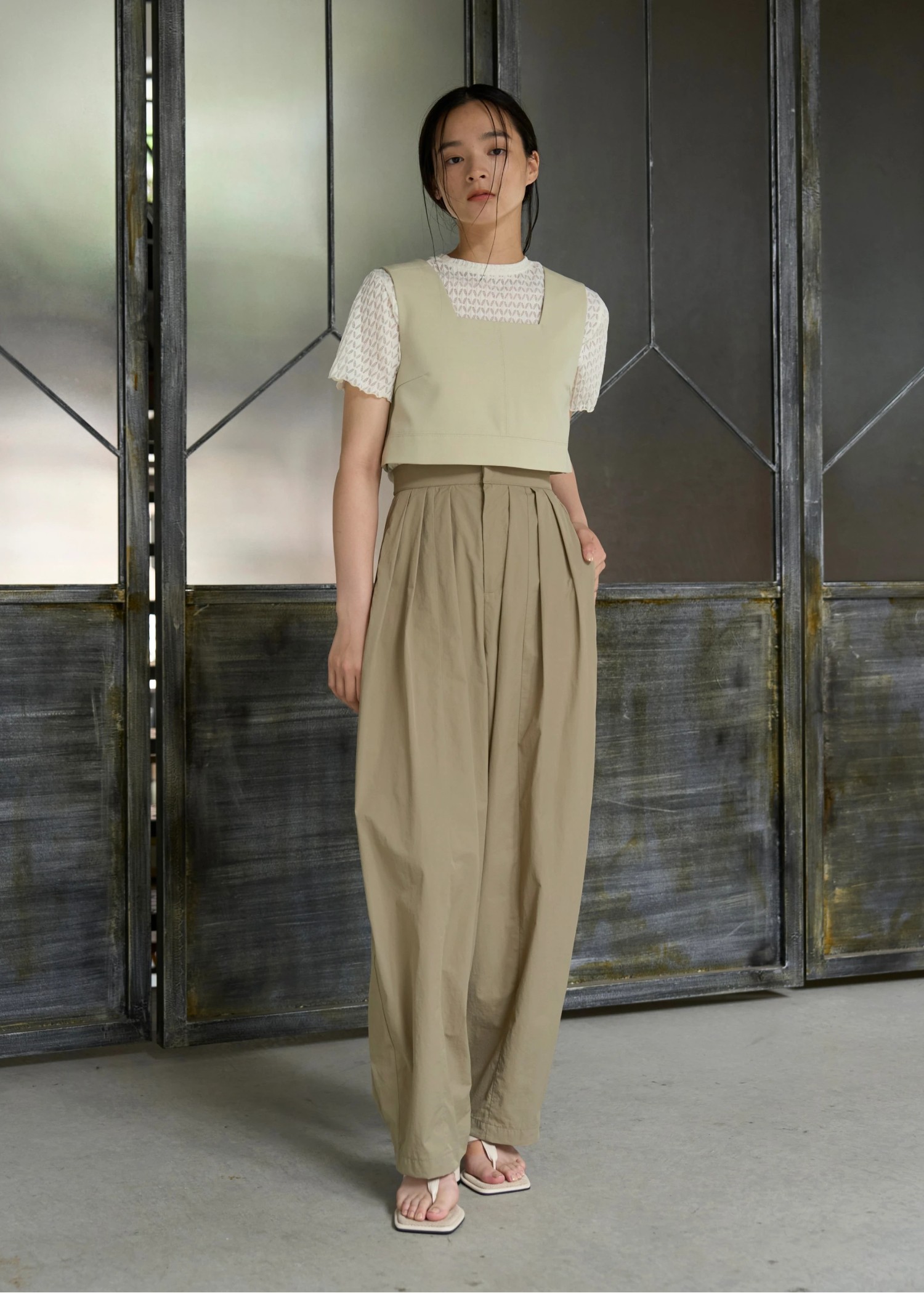 tuck wide panel nylon PT