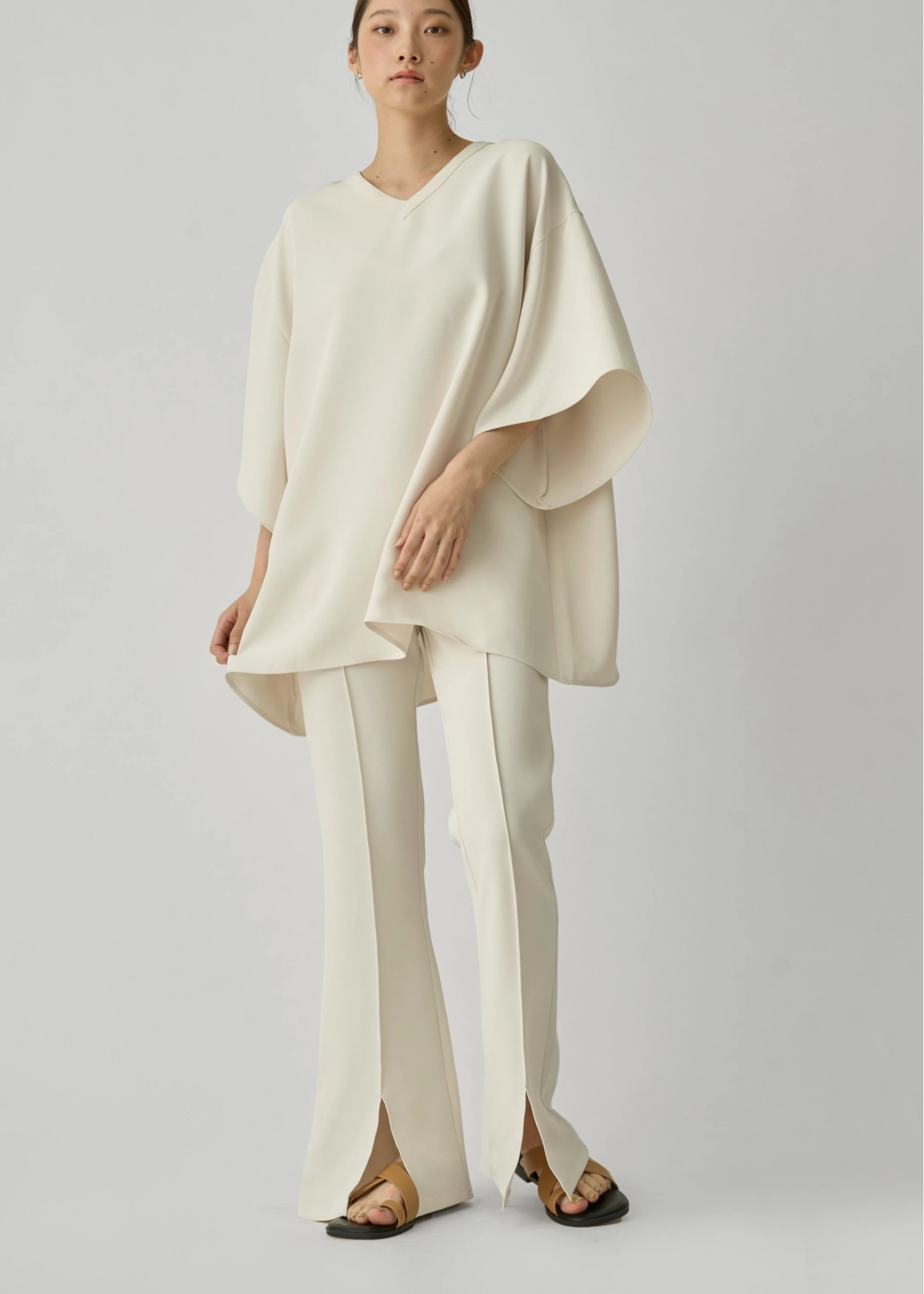 center slit relax flare PT